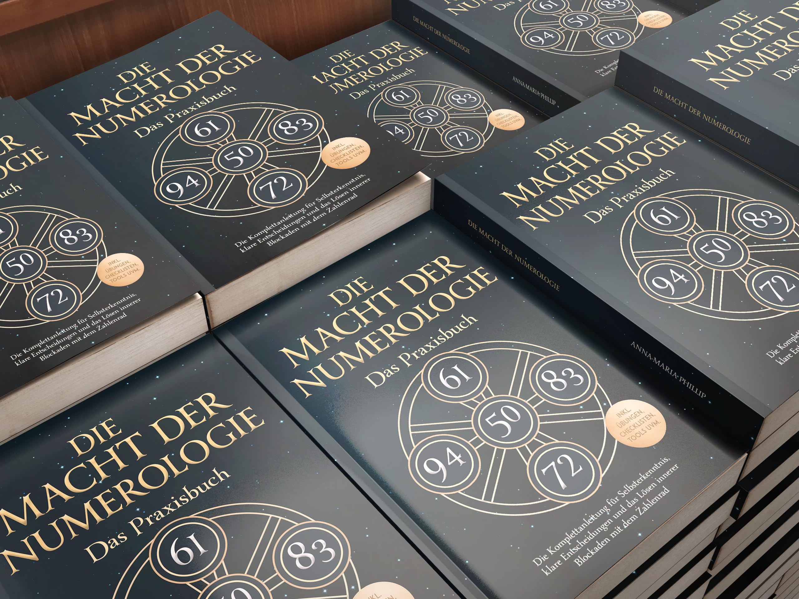 Die Macht der Numerologie - Das Praxisbuch: Die Komplettanleitung für Selbsterkenntnis, klare Entscheidungen und das Lösen innerer Blockaden mit dem Zahlenrad - inkl. Übungen, Checklisten, Tools uvm.