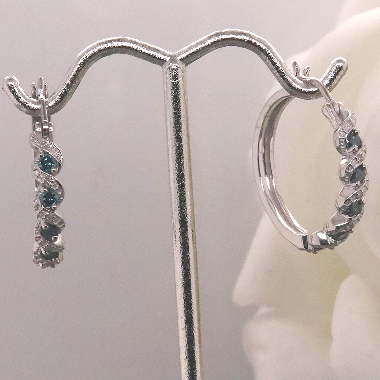 Omkar Creations Women's 2.11 Ctw Round Cut Blue Diamond Clip On Hoop Huggie Earring's 14K White Gold Finish 925 Sterling Silver