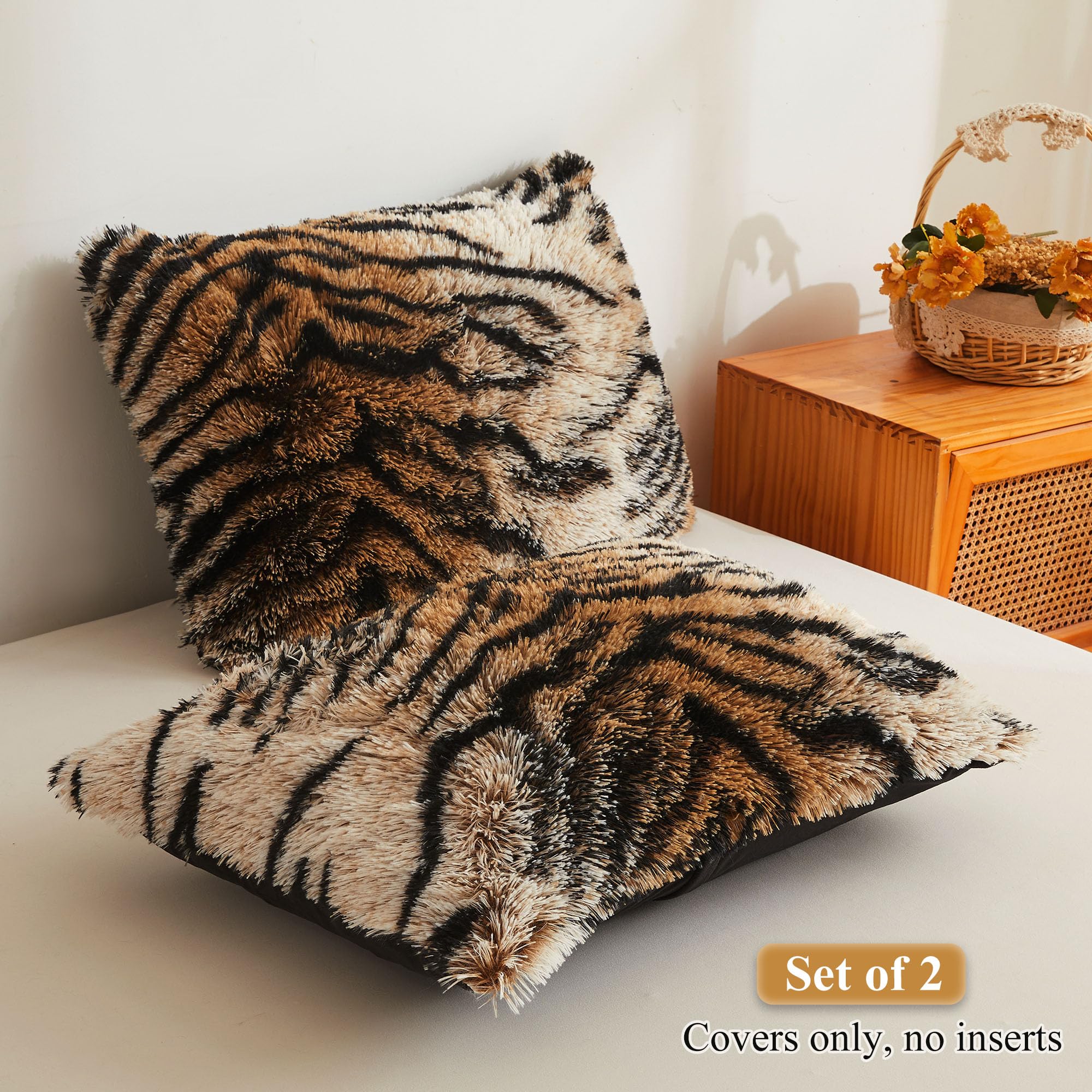 XeGe Flauschige Kissenbezüge aus Kunstfell, flauschig, Plüsch, zottelig, weich, lang, flauschig, Tierdruck, pelzige Kissenbezüge für Bett, Couch, Reißverschluss, 2 Stück, Kingsize, Tigerdruck, Braun