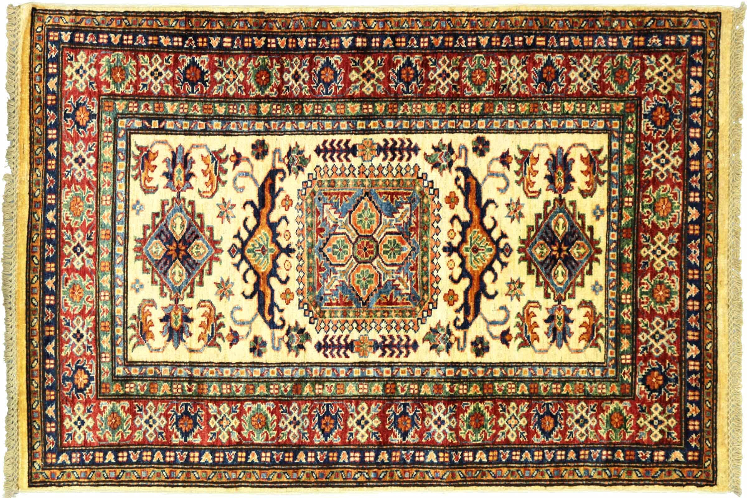 Tapis afghan Kazak en laine beige habillez un sol froid avec élégance 100x150
