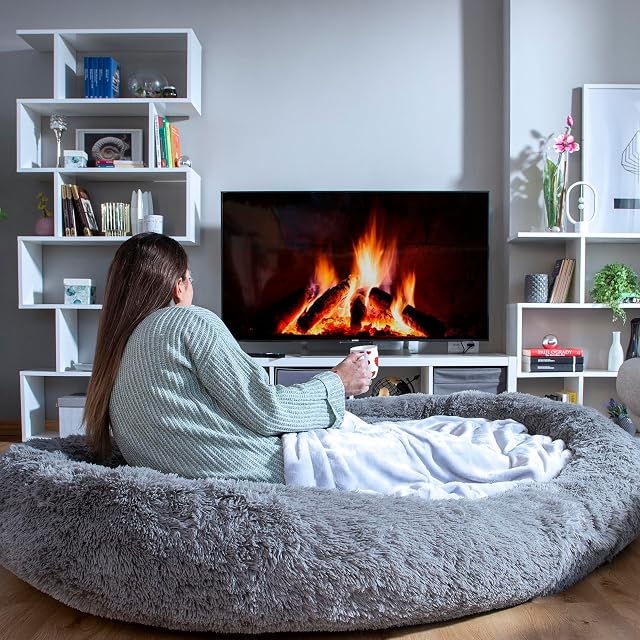 Foto 6 de 8 de InnovaGoods® Cama XXL para Personas y Mascotas, Sofá Relajante compartido para Perro y Humanos