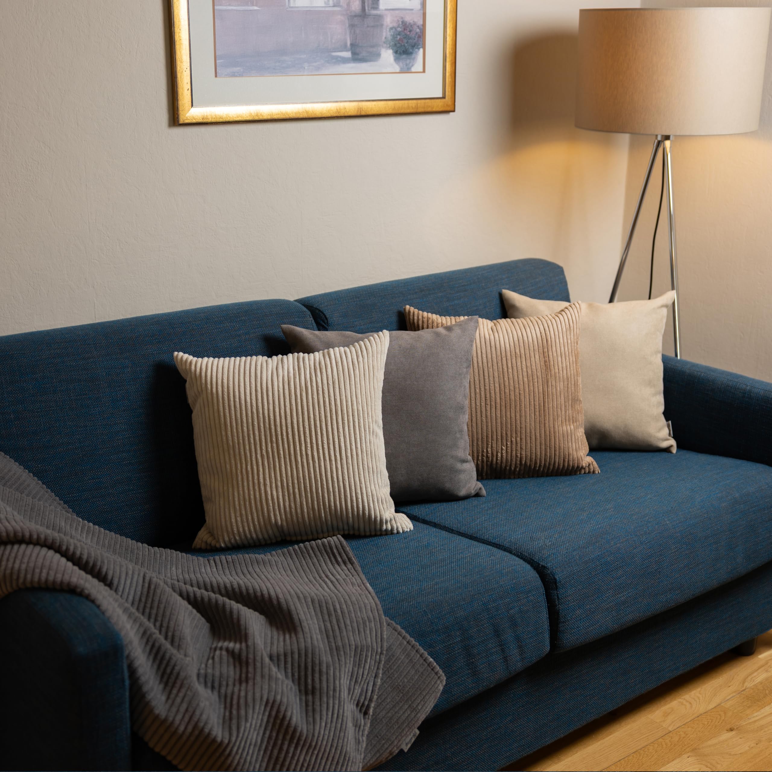 Herlag Dekokissen Ella 50x50cm Cord – Sofakissen mit Füllung und Bezug, dekoratives Kordkissen, Oeko-Tex 100 Zertifiziert, Kissenhülle waschbar bis 40°C, Hellbraun Küche, Haushalt & Wohnen
