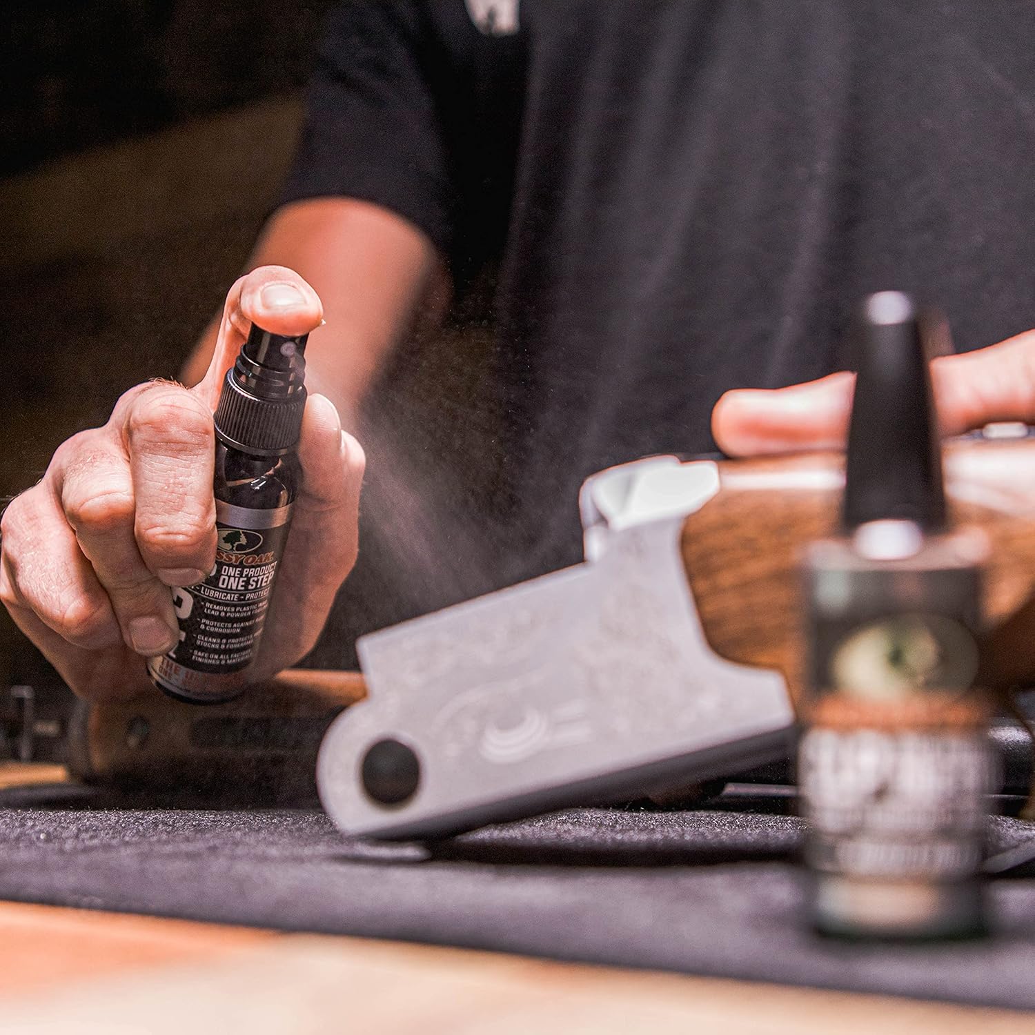 Mossy Oak Gun Oil Combo Kit | Cleaner, Lubricant, & Protectant [CLP] | One-Step Gun Cleaner and Gun Oil Lubricant | 2oz. Fine Mist Pump Sprayer & 1 oz. Needle Oiler of CLP Gun Cleaner and Lubricant : Sports & Outdoors