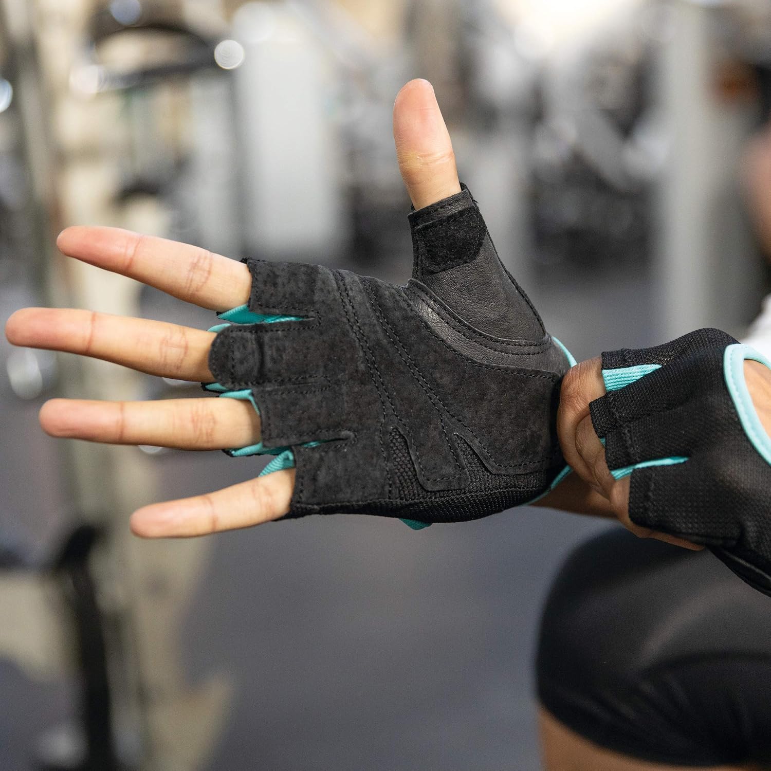 Harbinger Women's Power Weightlifting Gloves with StretchBack Mesh and Leather Palm (1 Pair)