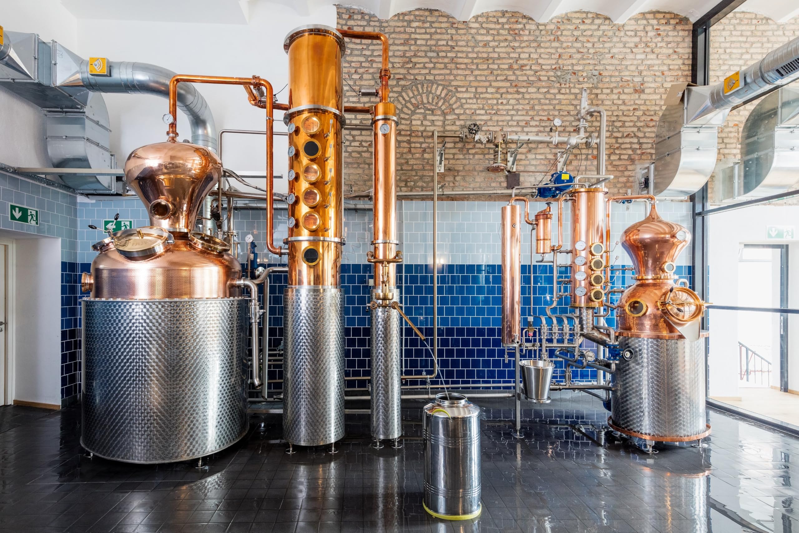 THE DUKE Sommer Gin - Citrus Swirl - Bio Gin mit Zitrone, Orange & Wacholder - Fruchtig, frisch & leicht süß - Vegan - Hergestellt in Bayern - 42% vol. Alkohol - 70 cl