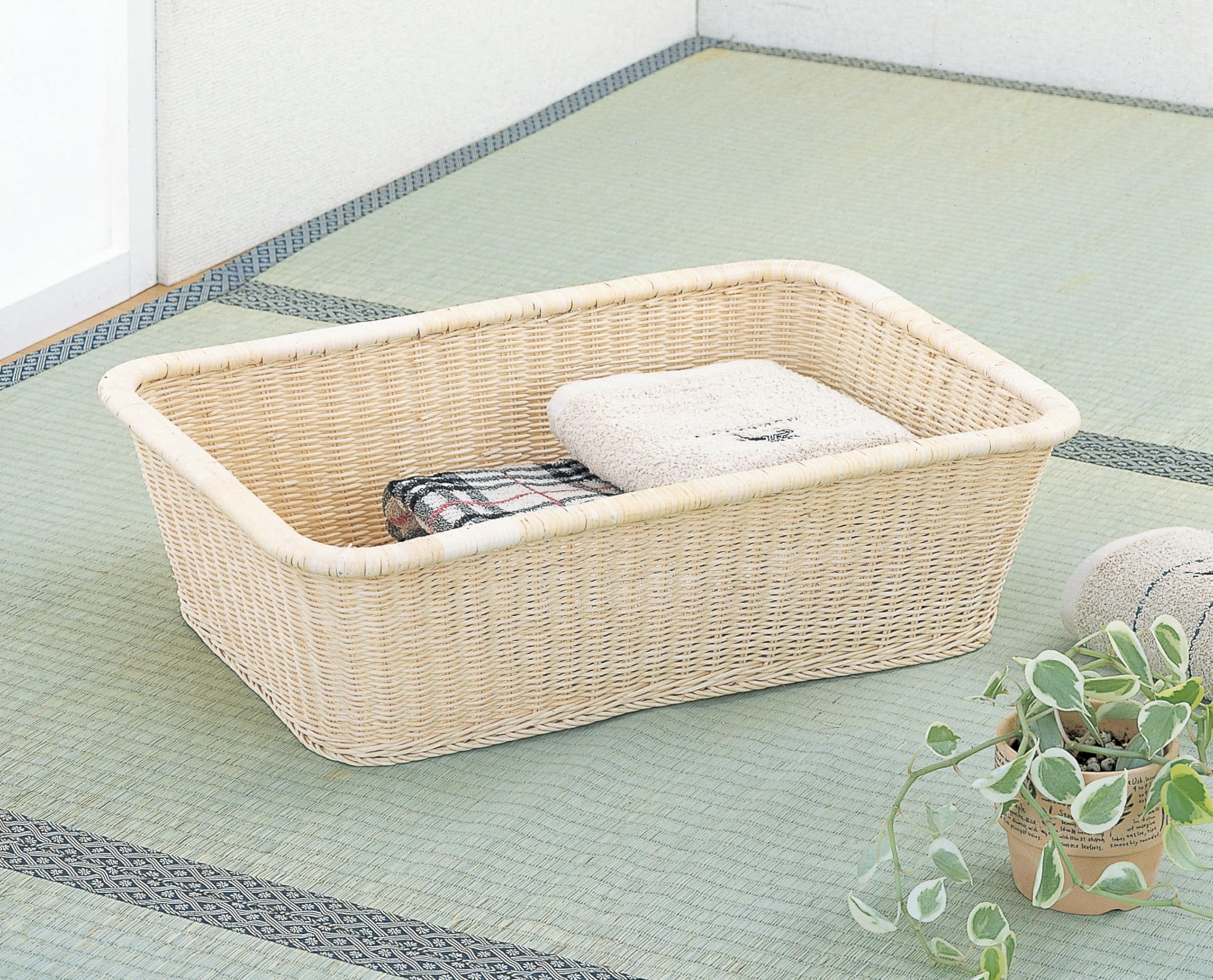 Amazon｜【今枝商店】籐 ラタン バスケット 脱衣かご AMZC20