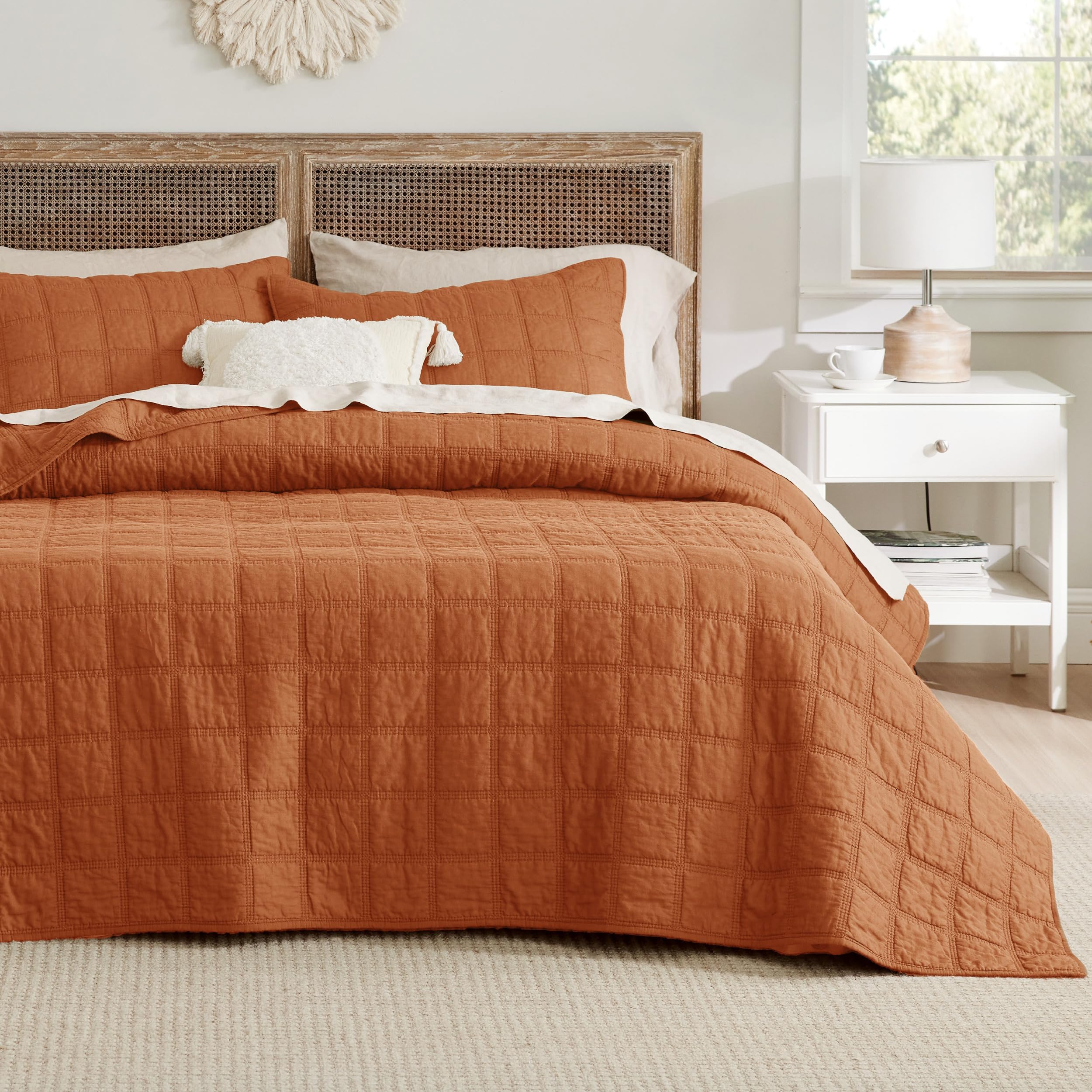 Bedsure 100% Cotton Quilt, Queen Size Bedspread, Lightweight Soft Bed Coverlet, 3-Piece Cozy Stitching Quilt Set with 2 Pillow Shams in Geometric Pattern for All Season, 90x96 inches, Terracotta