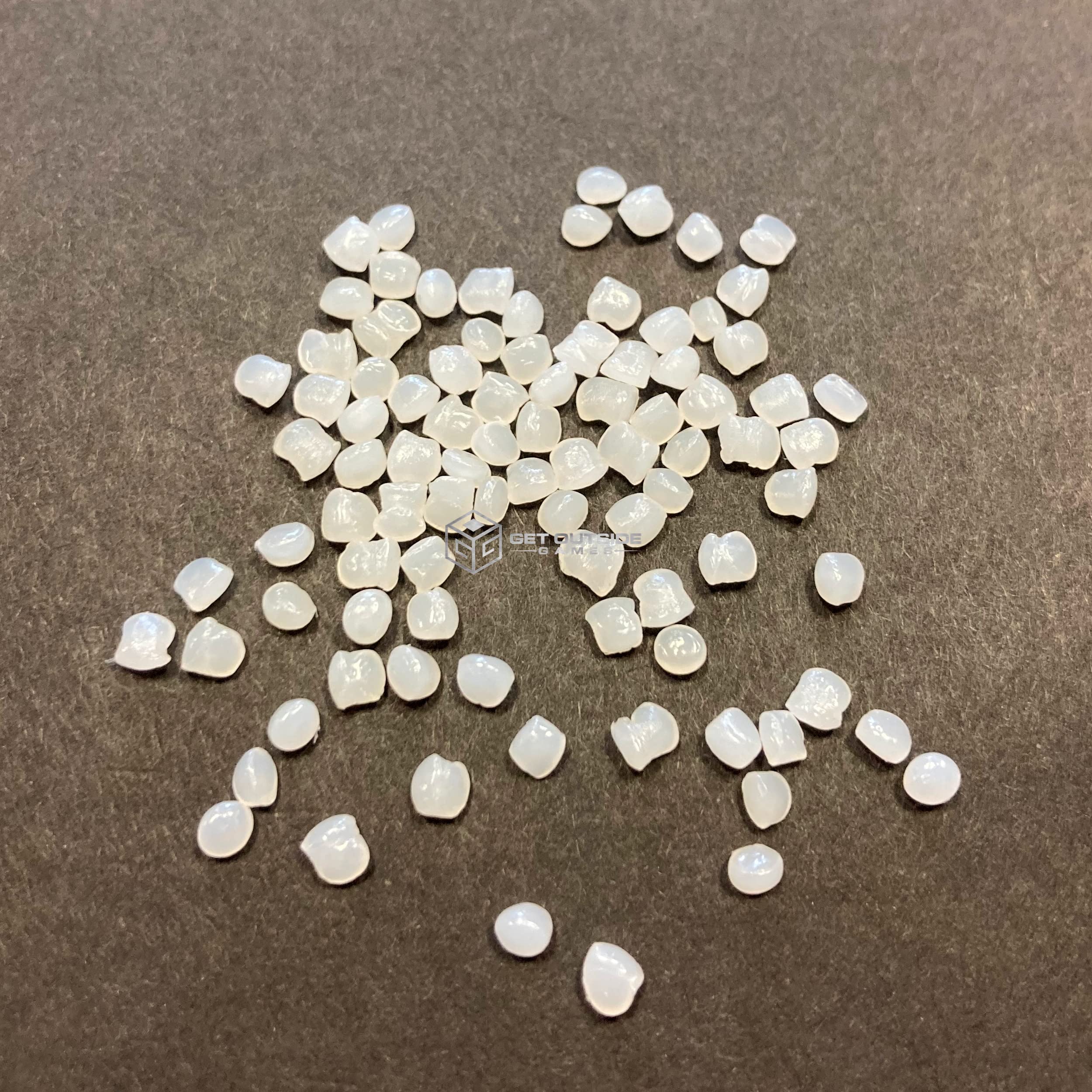 Amazon.com: Get Outside Games Light Plastic Poly Pellets for Craft Projects  and Weighted Blankets - Choose 4, 8, 10, 13, 18, 45 or 66 LBS (45 LBS) :  Arts, Crafts & Sewing