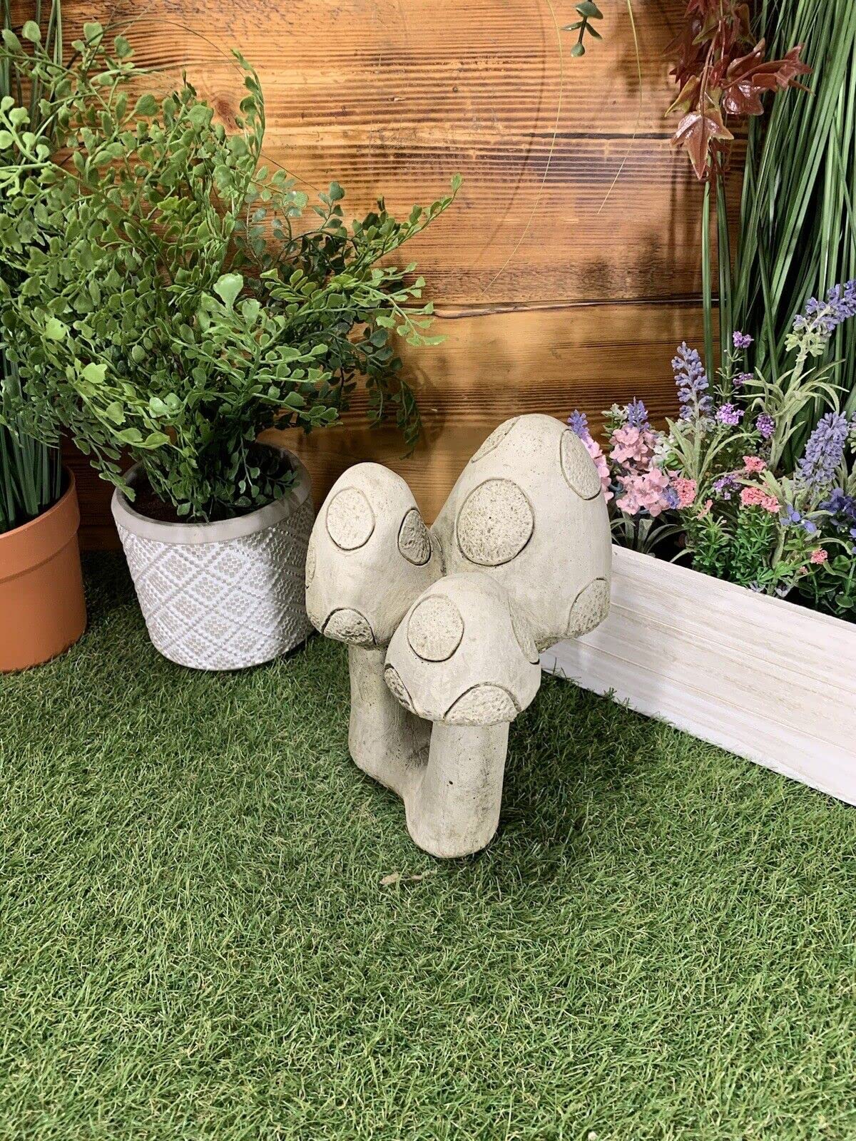 STONE GARDEN TRADITIONAL 3 TOADSTOOL MUSHROOM 2 PIECE CONCRETE ORNAMENT
