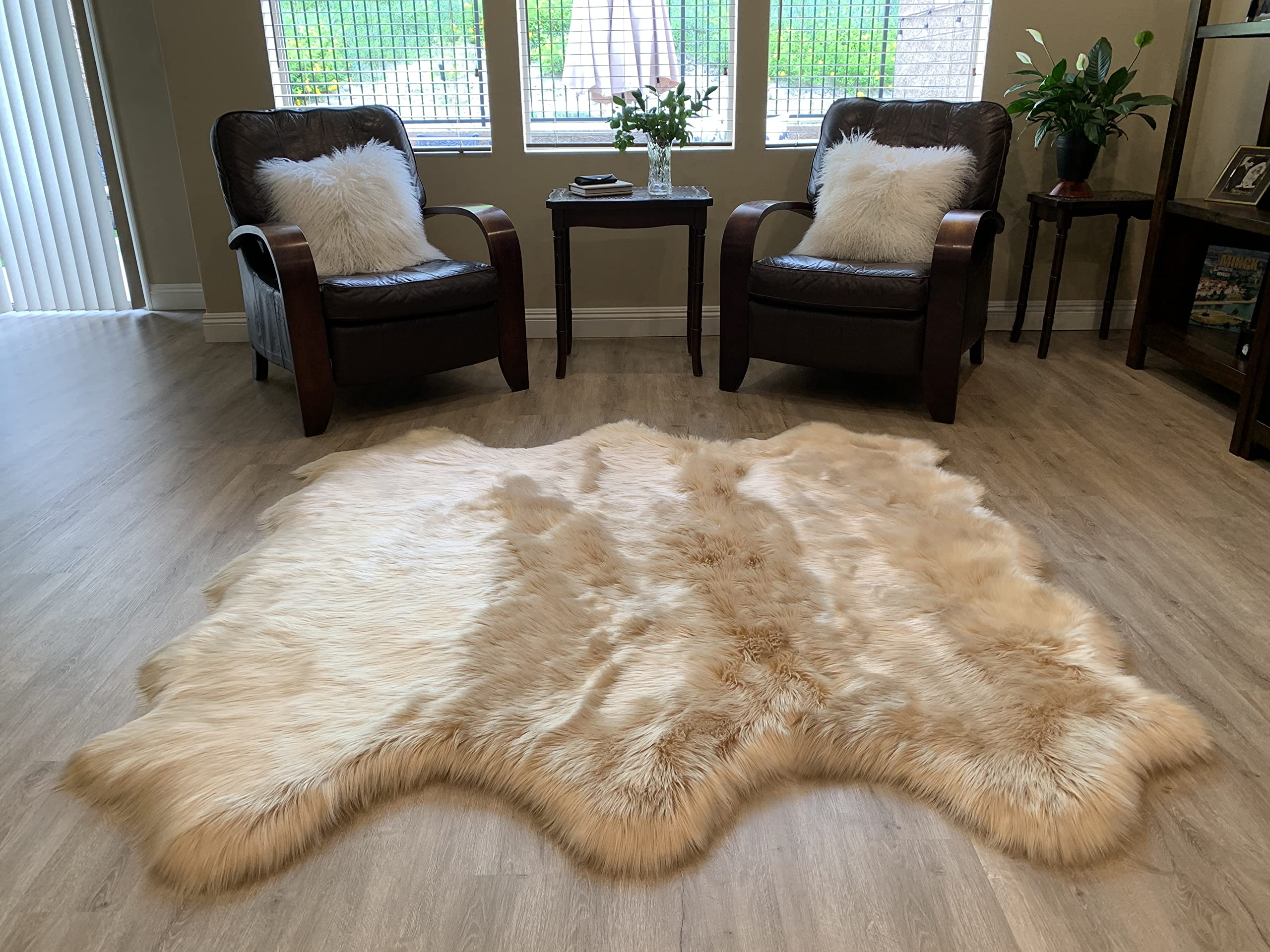 LAMBZY Faux Sheepskin Super Soft Hypoallergenic Silky Shag Rug for Living Room, Kids Room, Sofa (Sexto 6 Pelts 6'x6', Beige)
