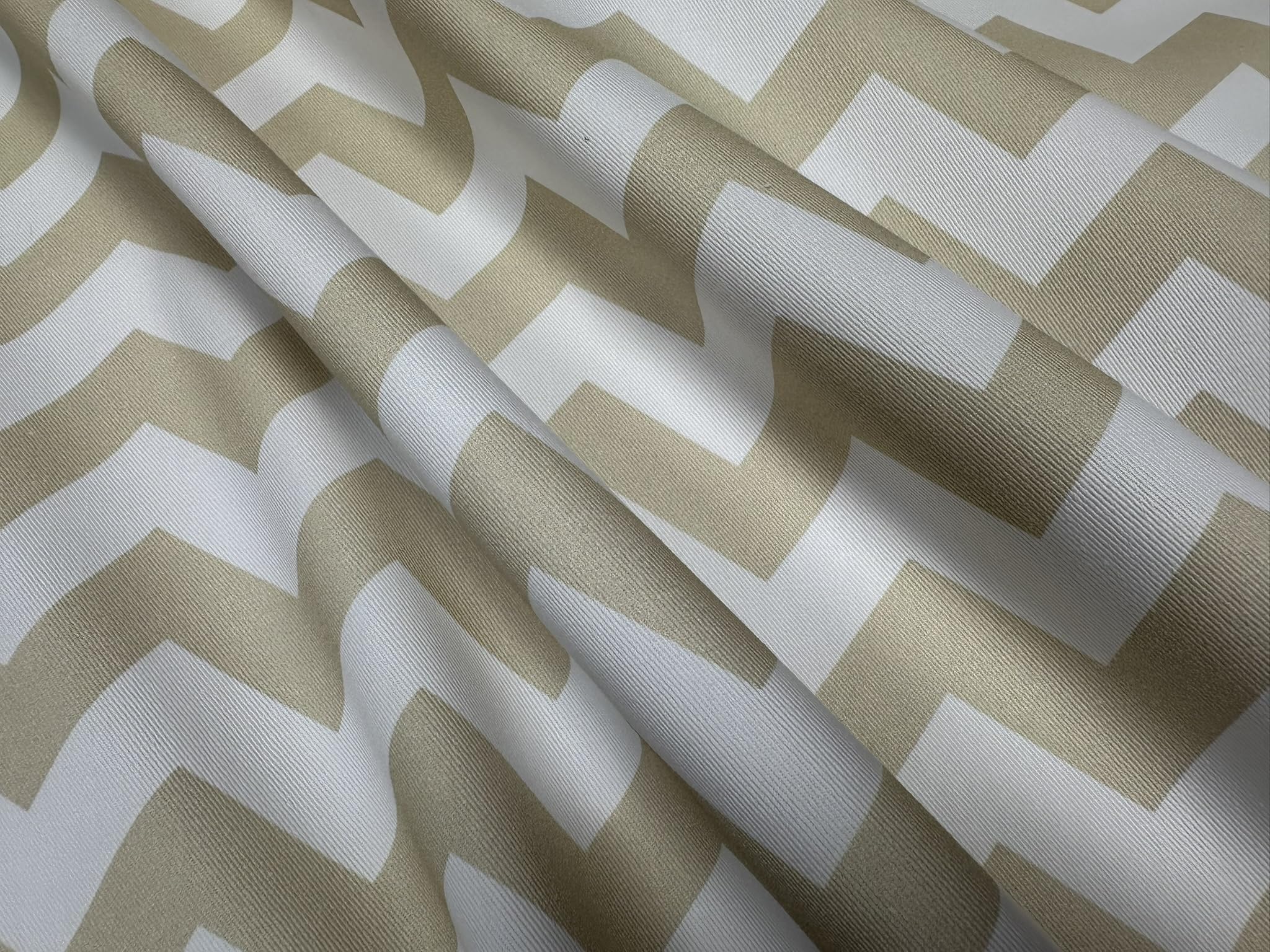Tissu en coton motif chevrons zigzag géométrique pour tapisserie, coussin d'ameublement, décoration d'intérieur, 290 cm de large, vendu au mètre, beige et blanc