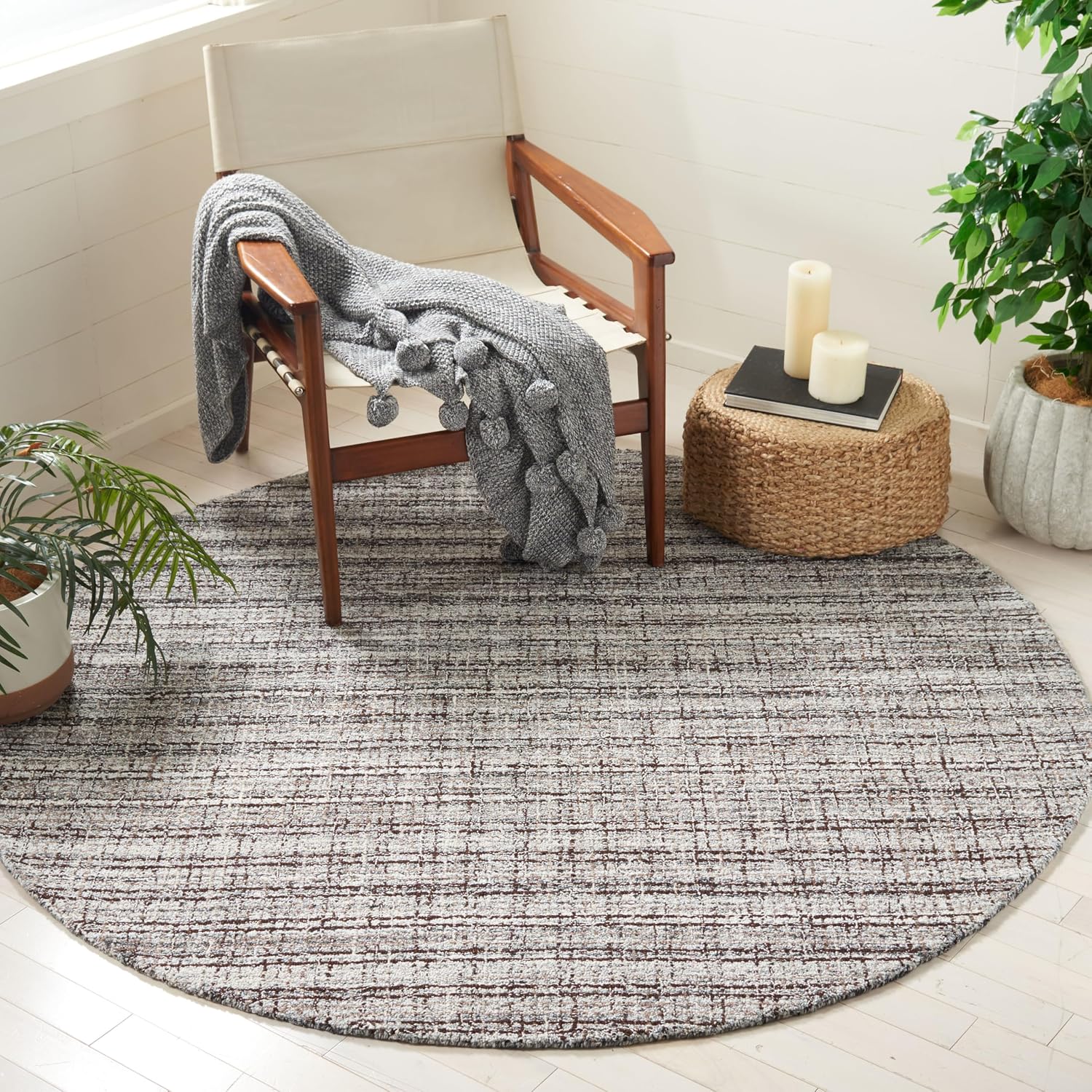 SAFAVIEH Abstract Collection Area Rug - 6' x 9', Grey & Brown, Handmade Wool, Ideal for High Traffic Areas in Living Room, Bedroom (ABT486F)