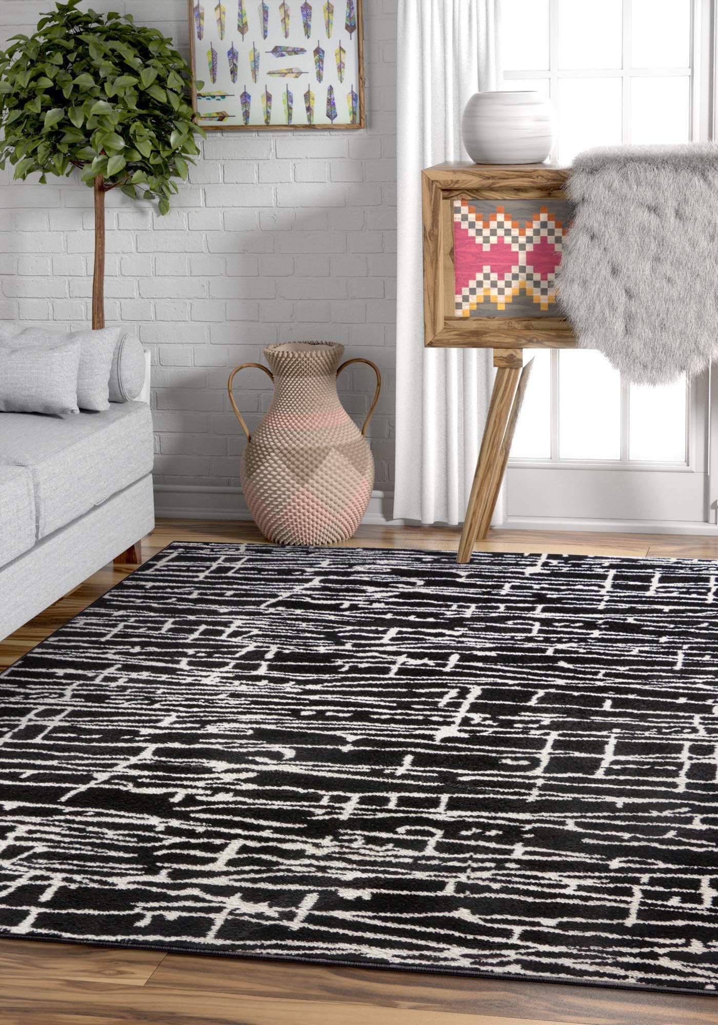 Ecstatic Tribal Vintage Black and White Modern Geometric Microfiber 5x7 (5'3" x 7'3") Area Rug Abstract Lines Stripes Carpet