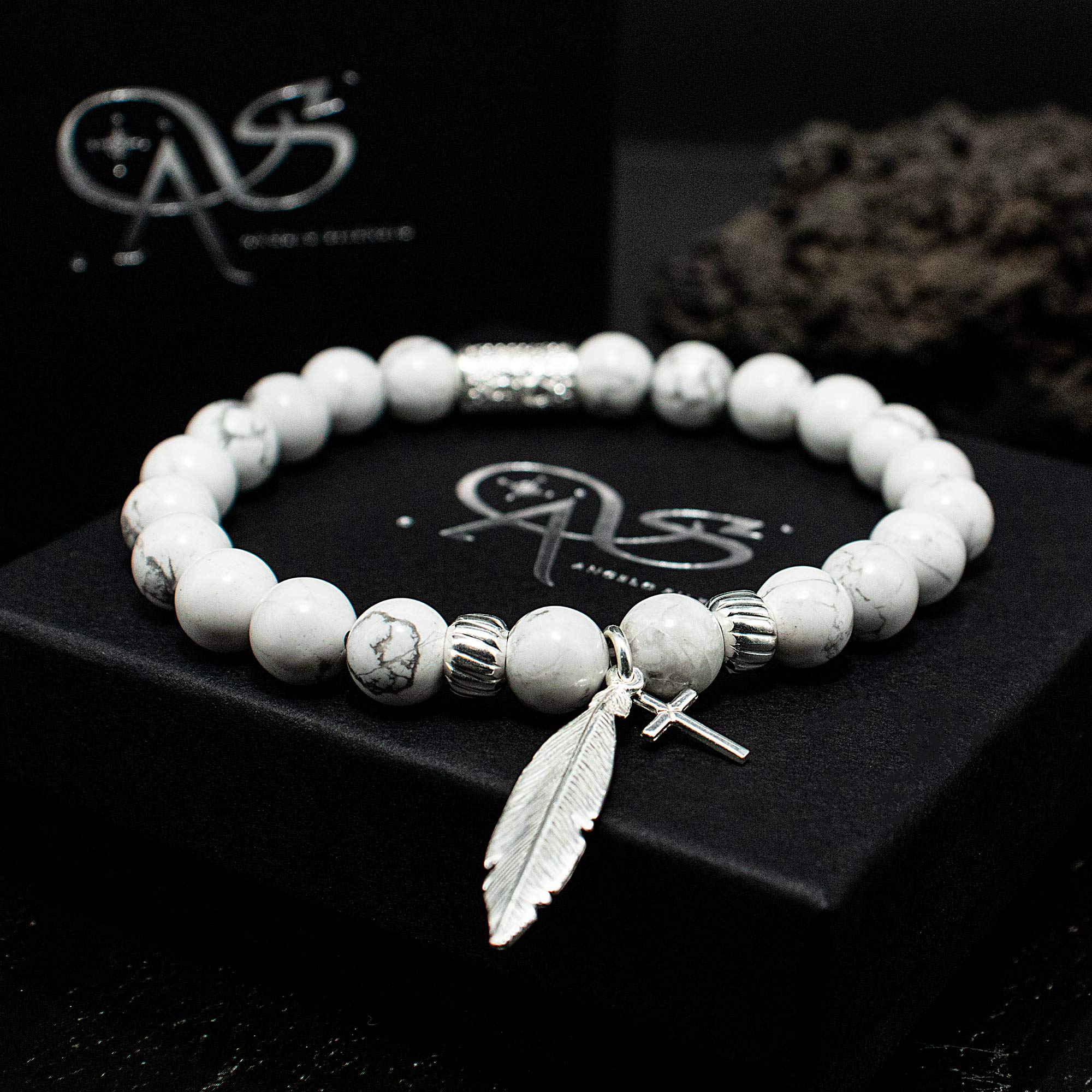 Bracciale Howlite in argento sterling 925 Bracciale con perline Ciondolo Piuma Croce 8 mm (Piuma e croce)