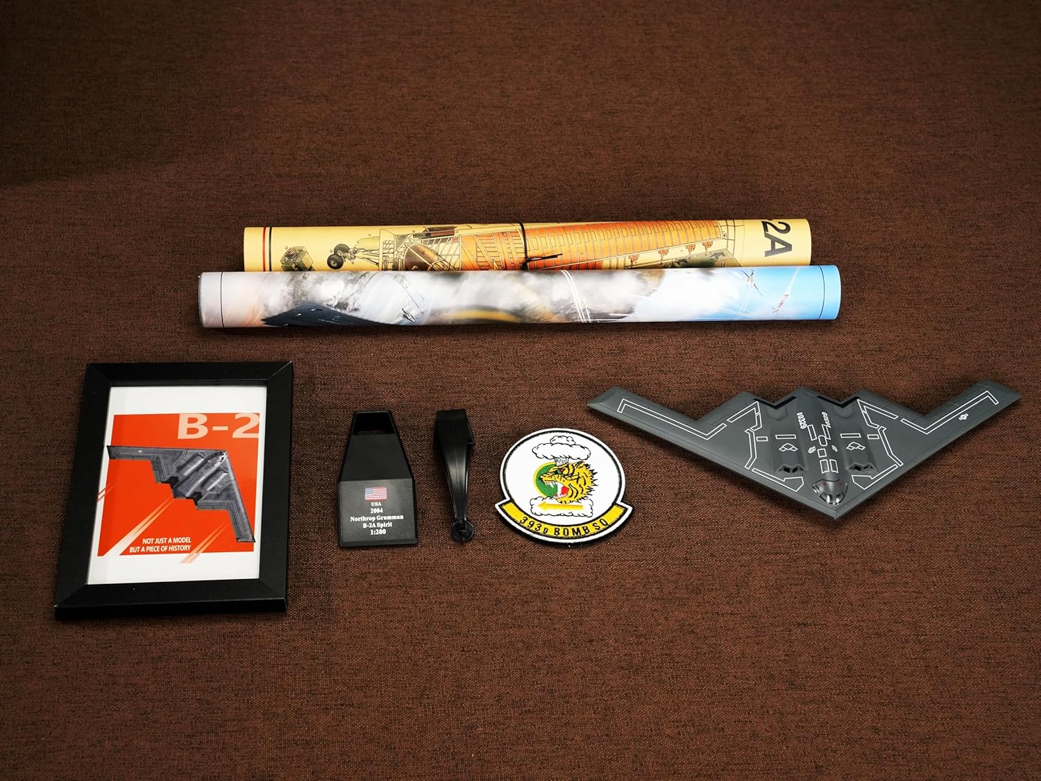 Wingsmith Model B-2 Spirit Stealth Bomber Diecast Aircraft Kits for Adults, US Air Force Aircraft Model with Display Frame & Posters, Unique Gift for Men, Dad, Husband