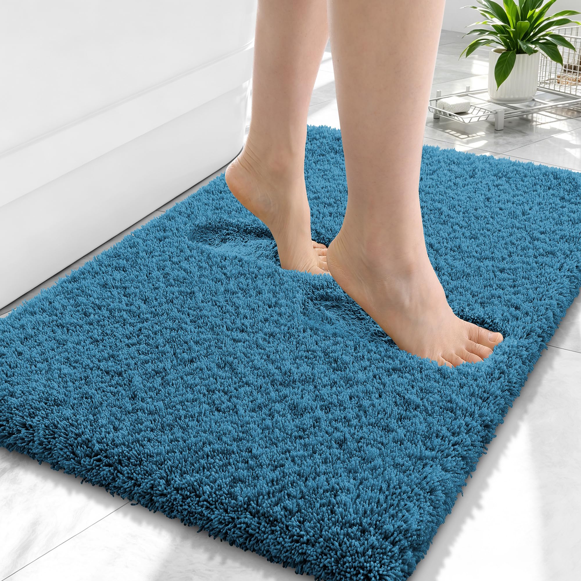 OLANLY Microfiber Small Bathroom Rugs 24x16, Soft Bath Mat, Peacock Blue