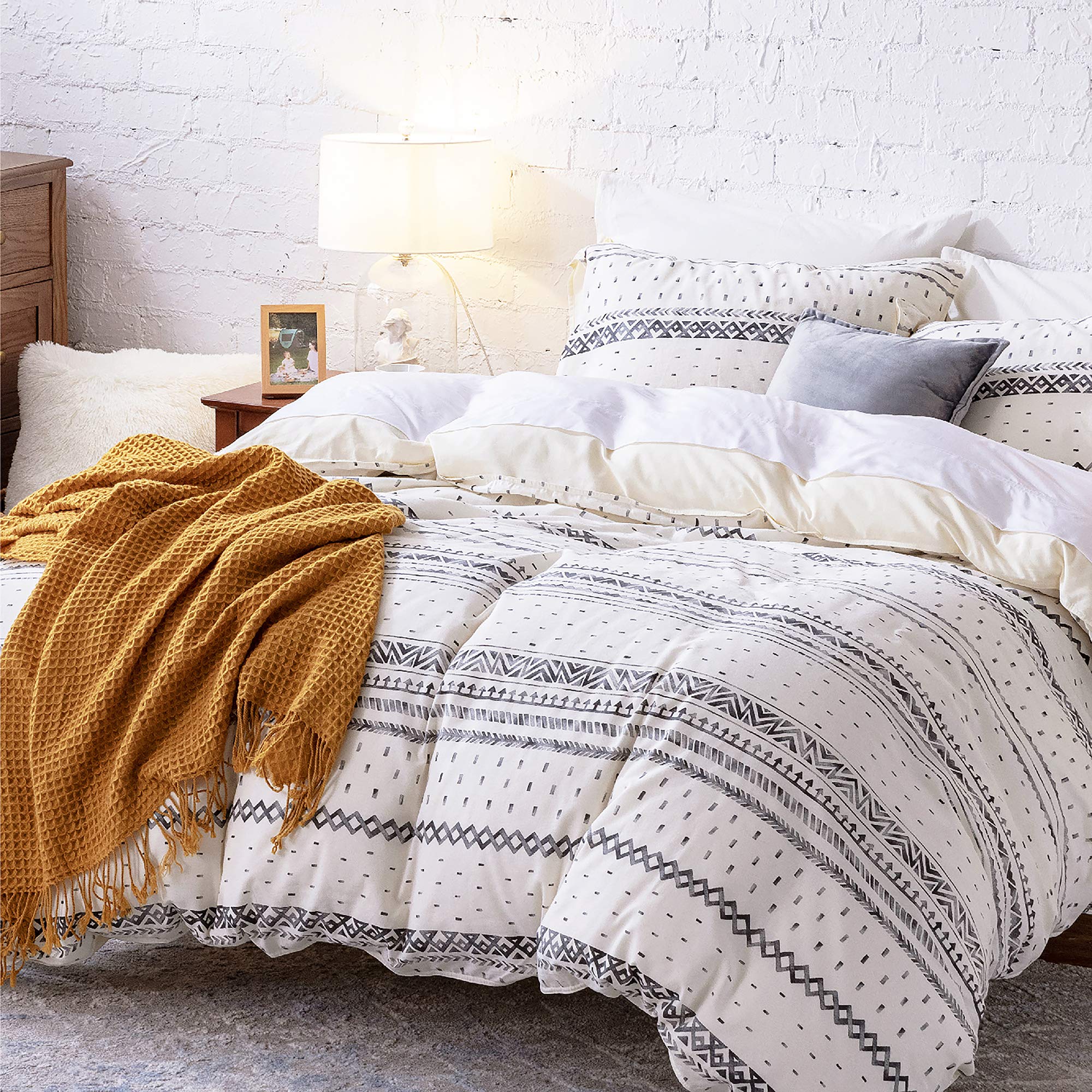 Bedsure 80% Cotton 20% Linen Duvet Cover Set, Washed Cotton Queen Comforter Cover, 3 Pieces Breathable Lightweight Geometr...