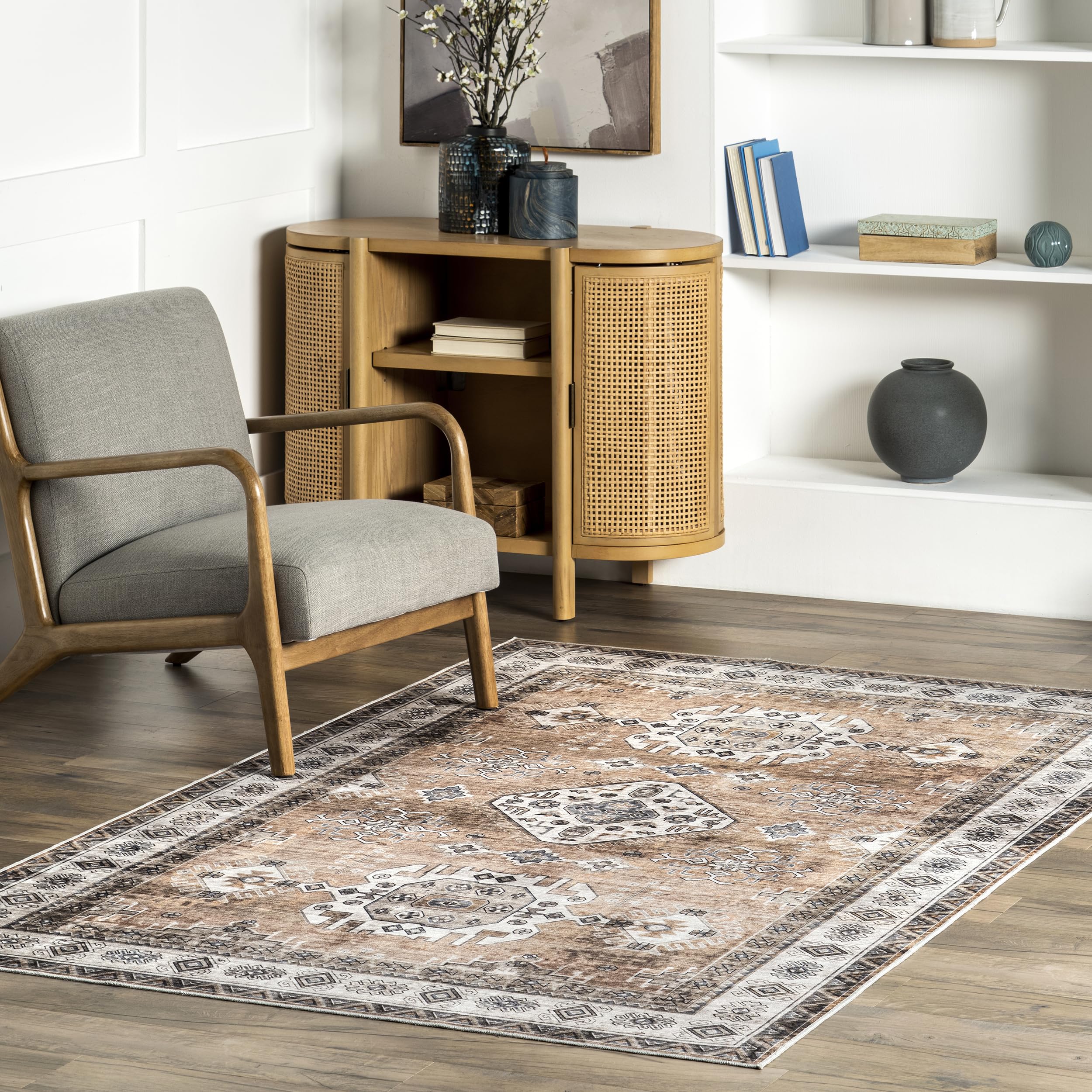 Tapis traditionnel rouille pour grand salon familial lavable nuLOOM Evelina