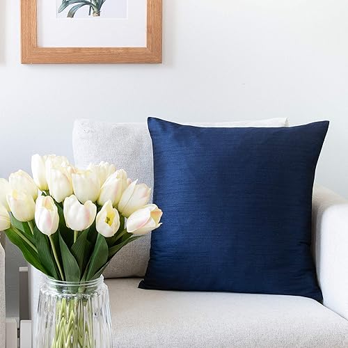 Miniatura 9 de The White Petals Fundas de almohada doradas, lujosas, elegantes y decorativas (seda sintética cruda, 18 x 18 pulgadas, paquete de 2)