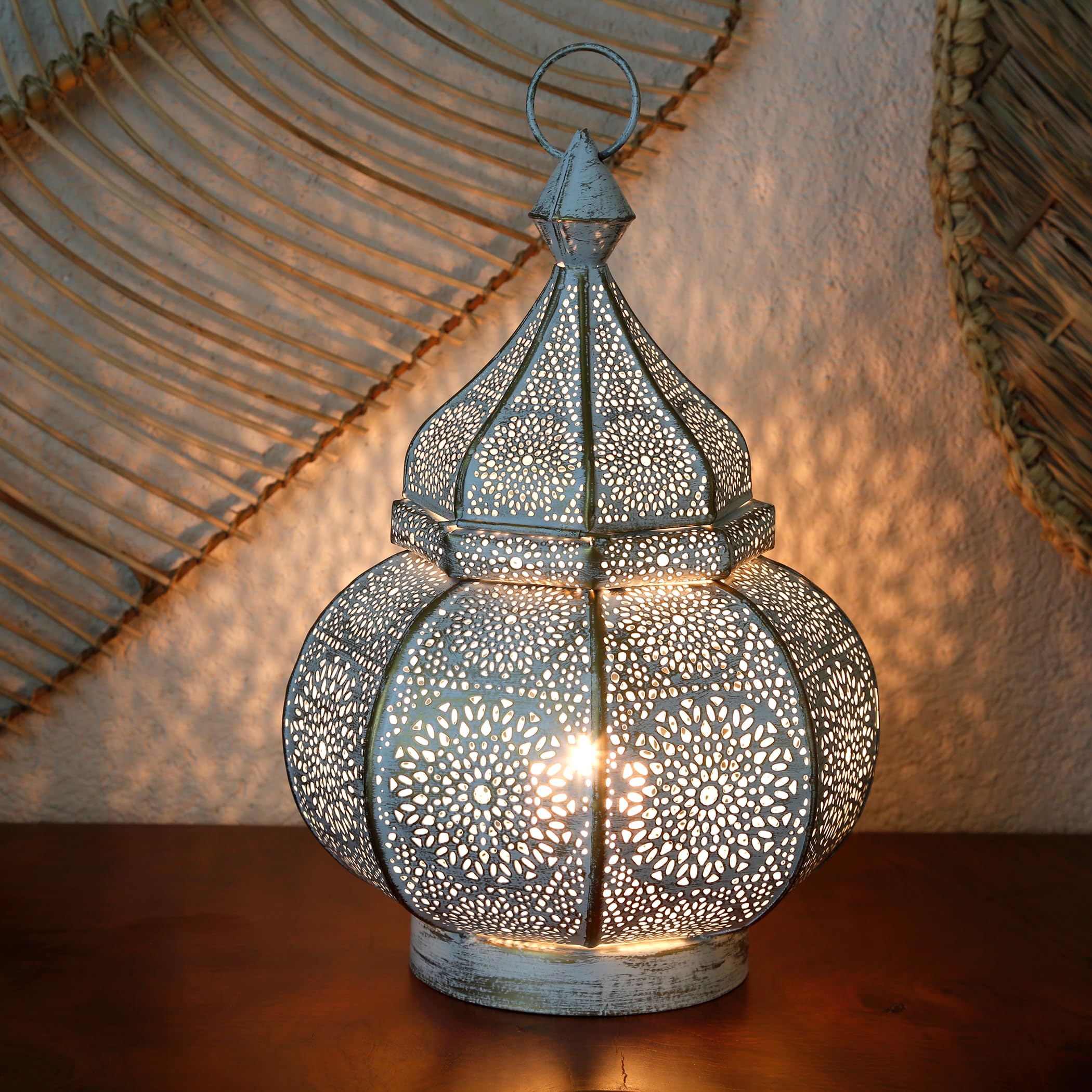 Lanterne Marocchine Casa Moro Suraya In Set Da 2 - Metallo Shabby Chic Bianco E Oro, Per Interno/esterno, Da Tavolo O Sospensione