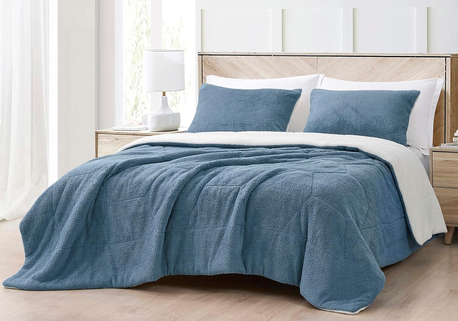 Chezmoi Collection Wynne 3-Piece Honeycomb Sherpa Comforter Set - Double Sided Reversible Sherpa Bedding - King, Blue