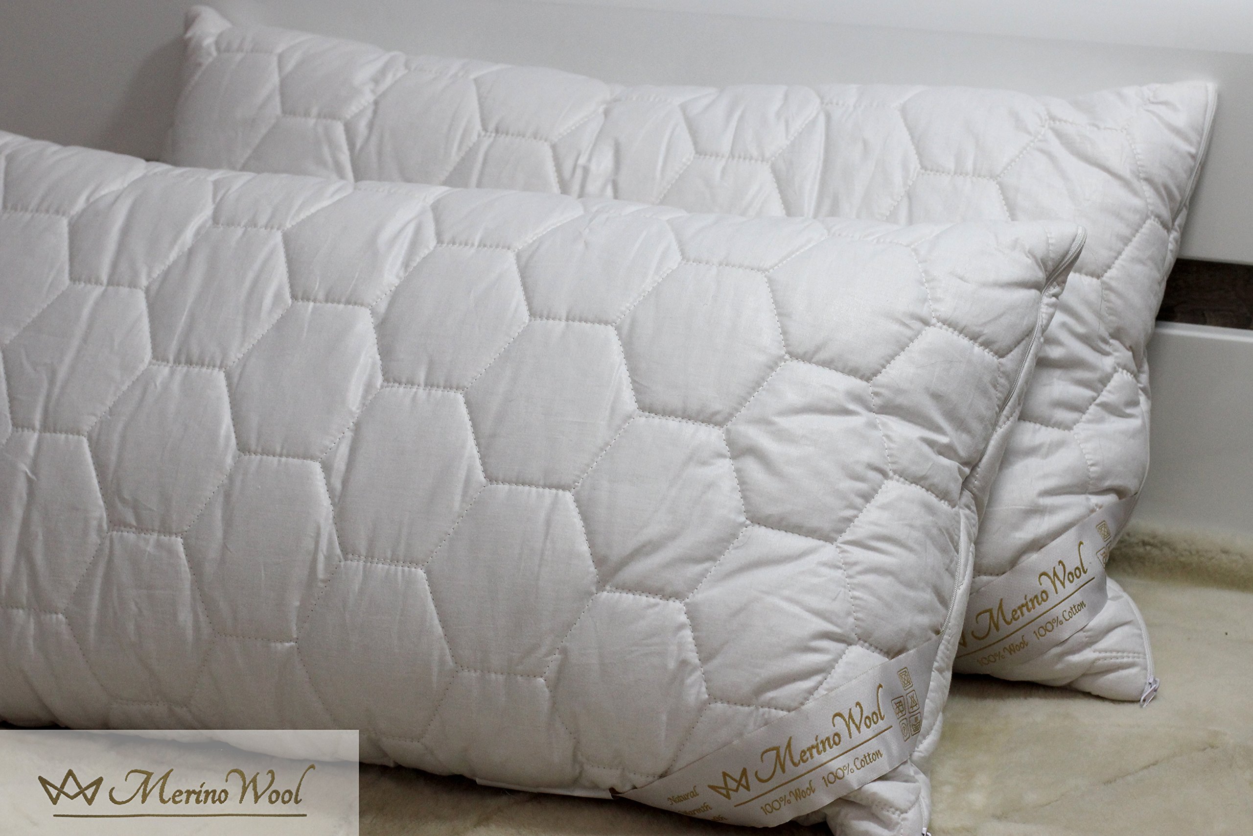 Merino Wool Zestaw pościeli klasyczna kołdra typu SUPER KING DUVET Super King Size 220 x 260 cm (500 g/m2) + dwie wełniane poszewki na łóżko 45 x 75 cm. Zestaw rozmiarów super króla.
