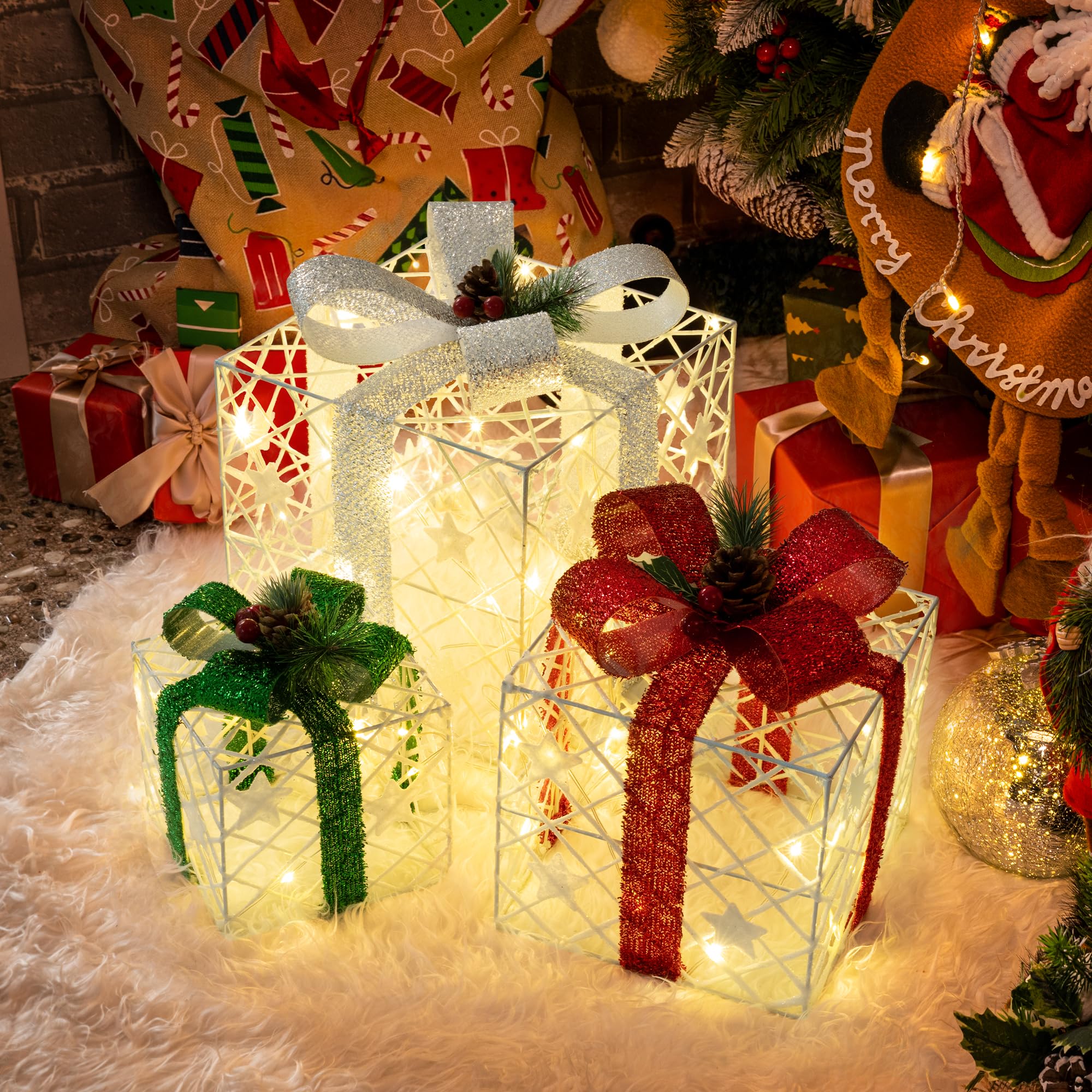 Solpex Set of 3 Christmas Lighted Gift Boxes, 60 LED Light up Present Boxes, 8 Modes Christmas Parcels Lights with Bow for Party, Home, Tree Decoration (Colourful)