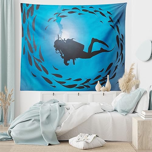 Miniatura 6 de Ambesonne Tapiz bajo el mar, buceador rodeado de jamba de peces, esnórquel acuático Aqualung, colgante de pared ancho para dormitorio, sala de