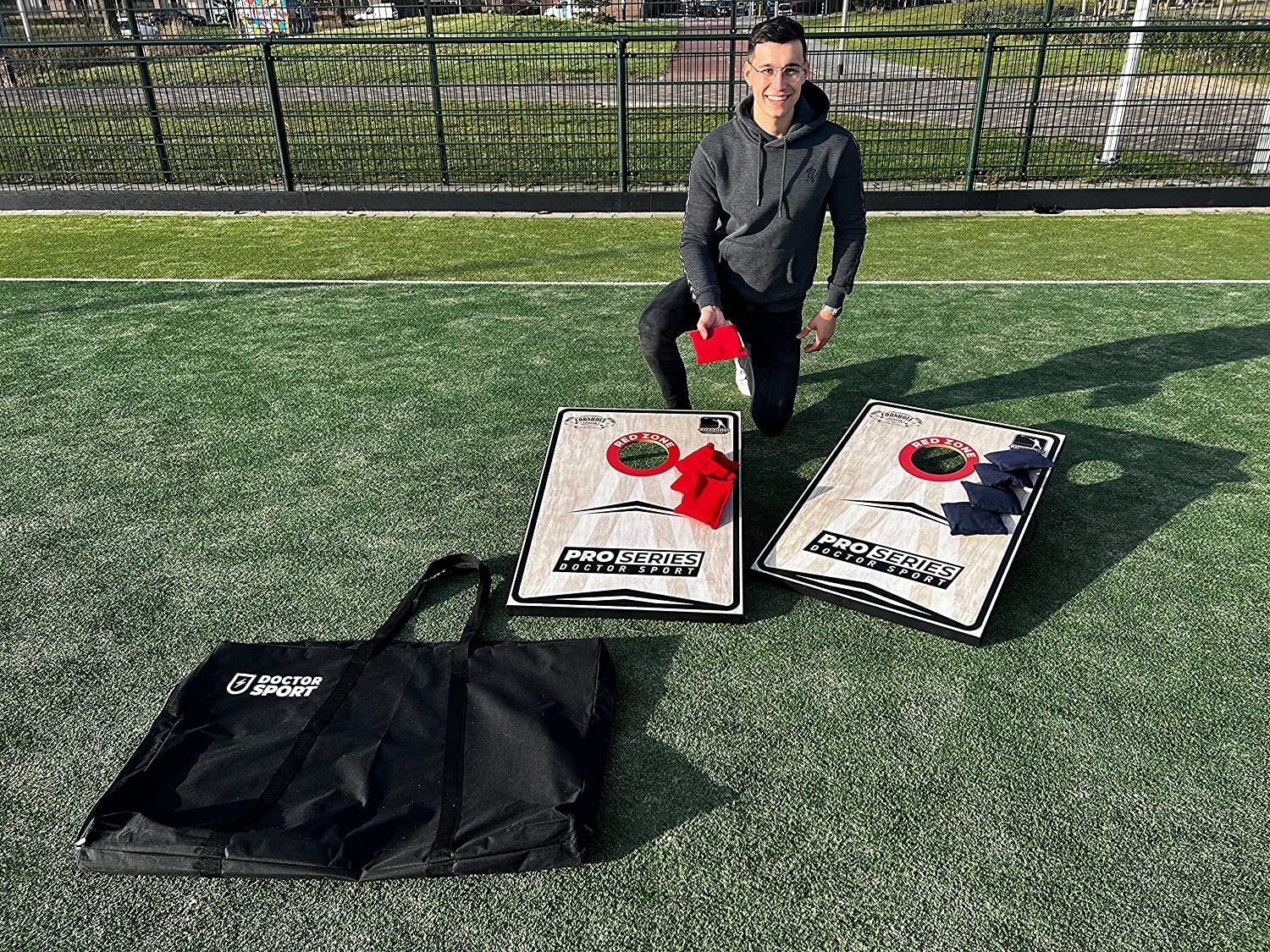 Profi Série Cornhole Double complet 2 x 90 x 60 cm avec 8 poufs américains 13 kg 400 g 15 x 15 cm Sac de transport 13 kg en bois véritable