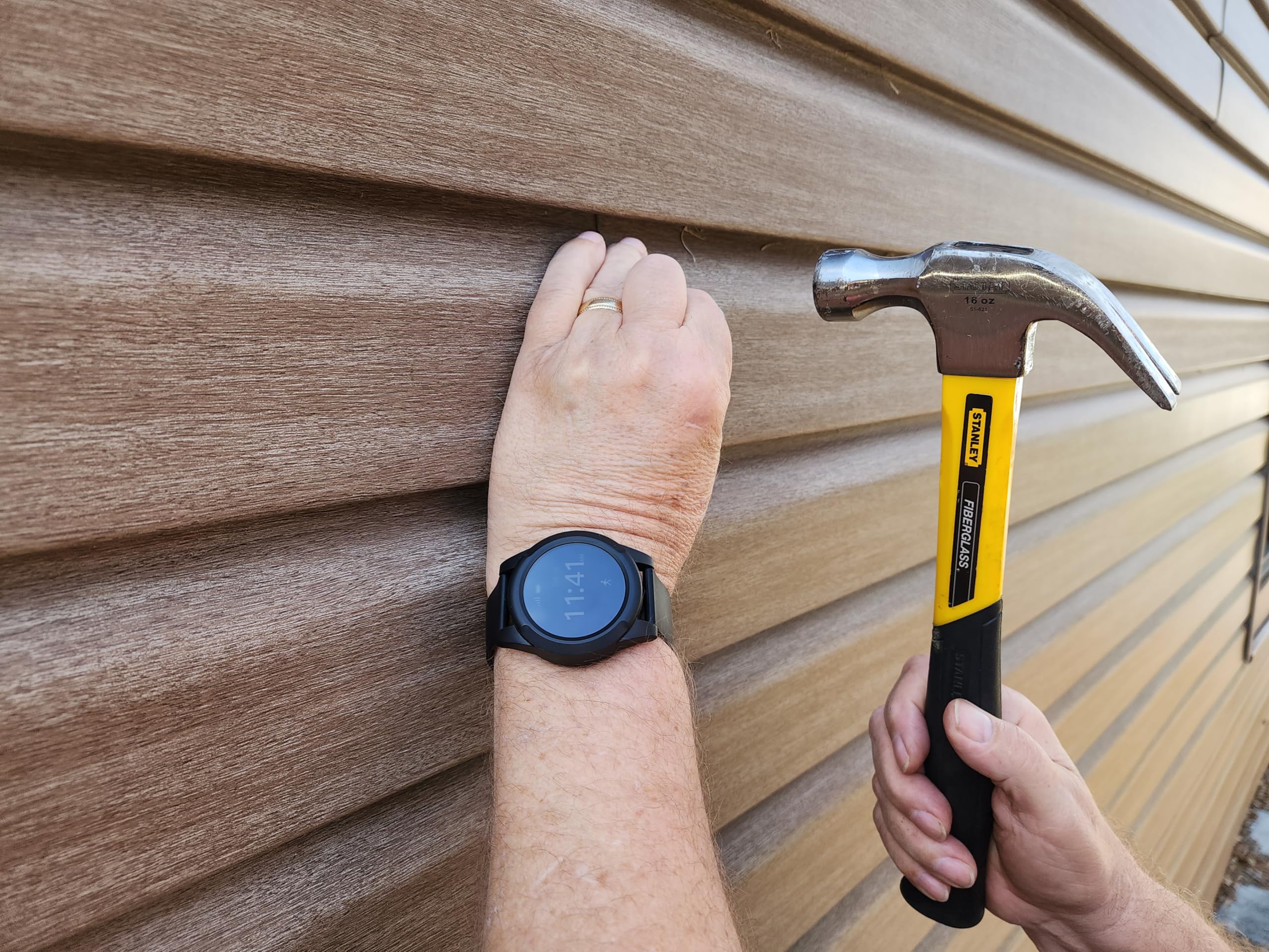 Safety+ 4G Medical Alert System for Seniors - Watch Style