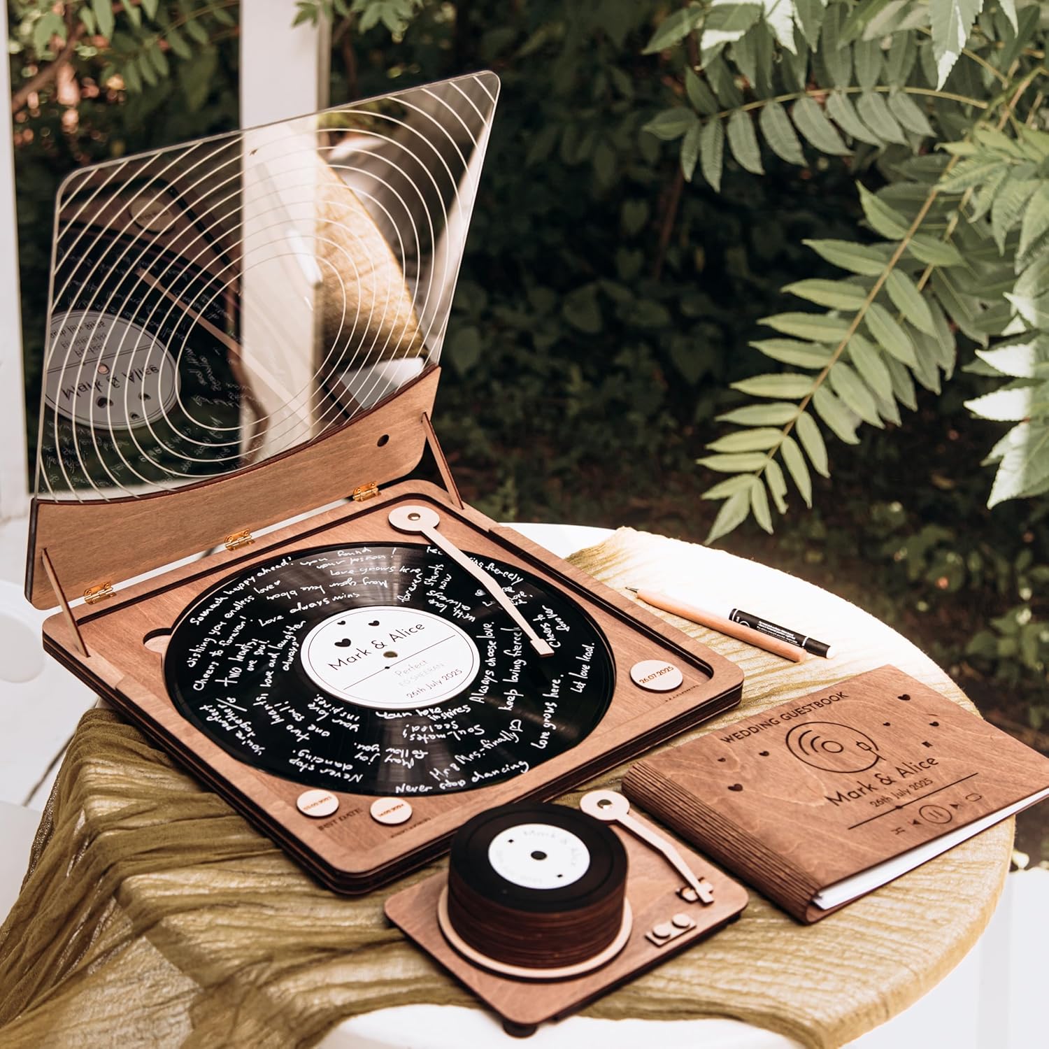 Rustic Vinyl Guest Book – Wooden Keepsake Box with Acrylic Details – Personalized Gift for Wedding or Anniversary – Handcrafted – Guest Book Alternative – Custom Engraved Plaque