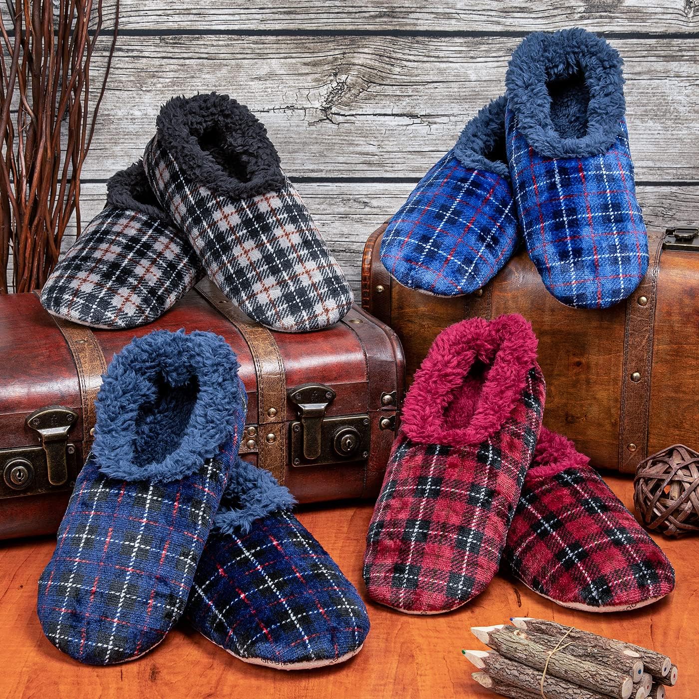 Snoozies! Men's Velour Fleece Lined Men’s House Slippers - Super Soft with Non-Slip Sole - sizes from 6-11 3 91ZOiVQ+sQL. AC SL1400