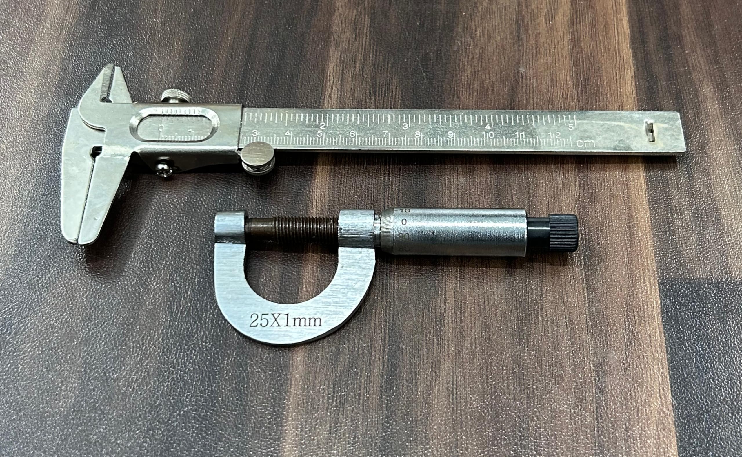 DT Science House Vernier Caliper+Screw Gauge combo pack of 2 Micrometer Slide 12.5cm metallic for Measurement of Round Objects and depth used in Industrial,Home or General use-image-17