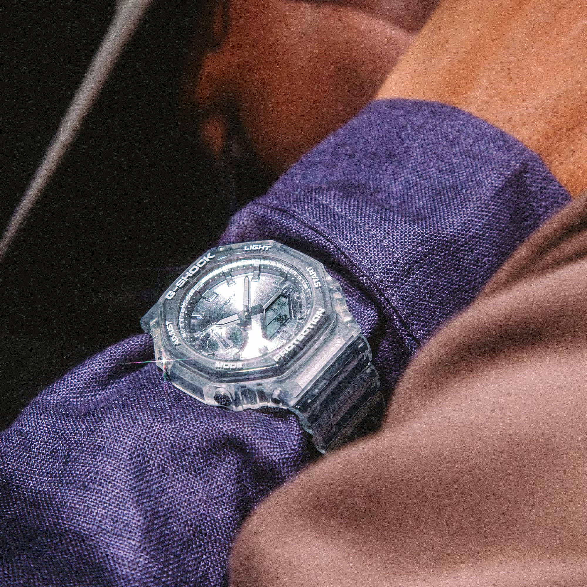 Casio G-Shock GA-2100BM-7A8ER Herren Analog-Digital Quarzuhr mit Edelstahlgehäuse, Transparentes Silikonarmband, Wasserdicht 20 bar, Weltzeit, LED-Beleuchtung, Stahl, 41 mm