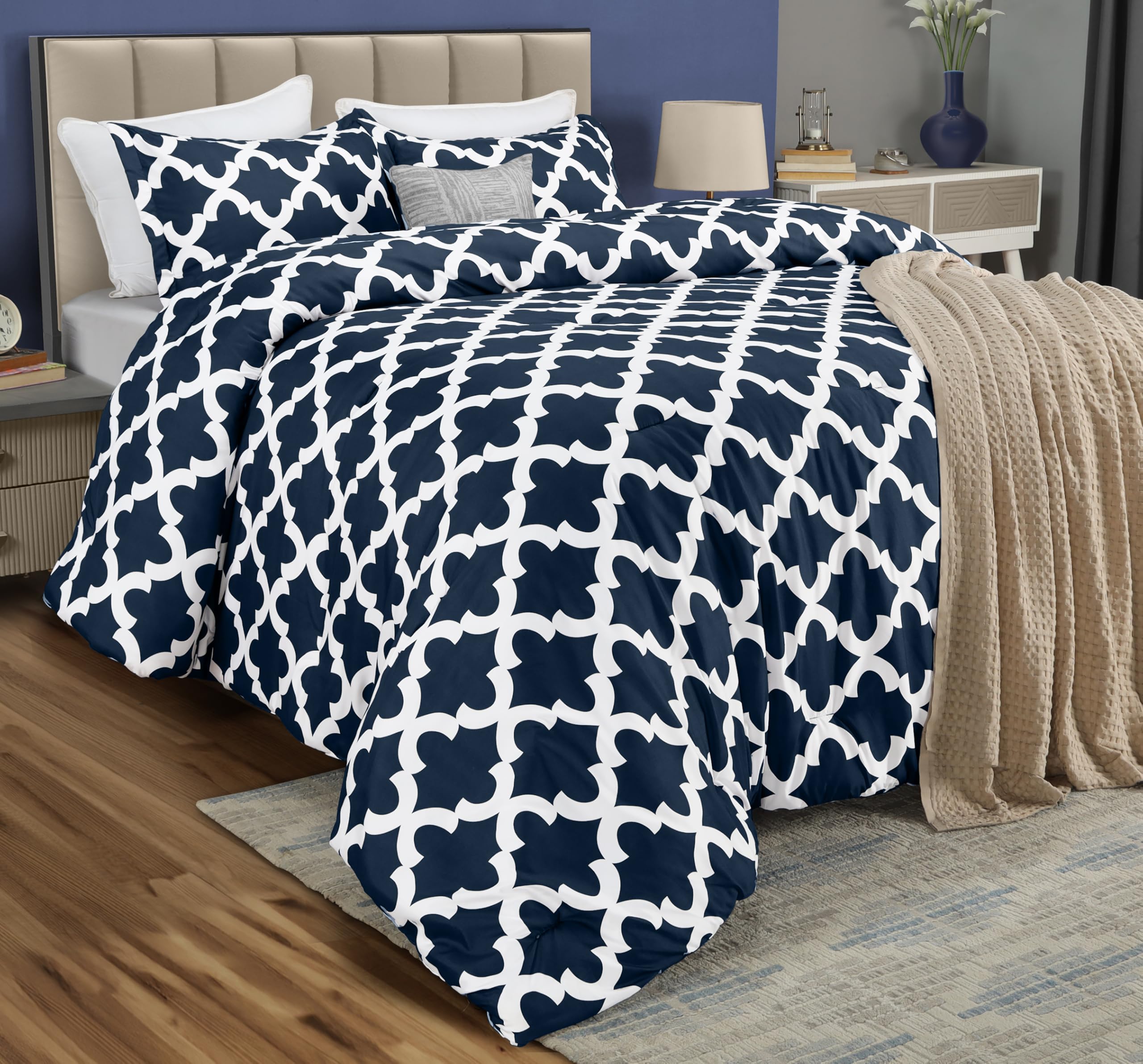 utopia bedding queen comforter set navy, printed comforters queen size, 3 piece lightweight all season down alternative bedding set with 1 comforter (88 x 88 in) and 2 pillow shams (20 x 26 in)