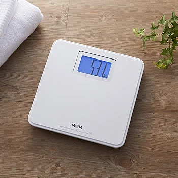 Amazon | タニタ 体重計 小型 ホワイト HD-662-WH 乗るだけで