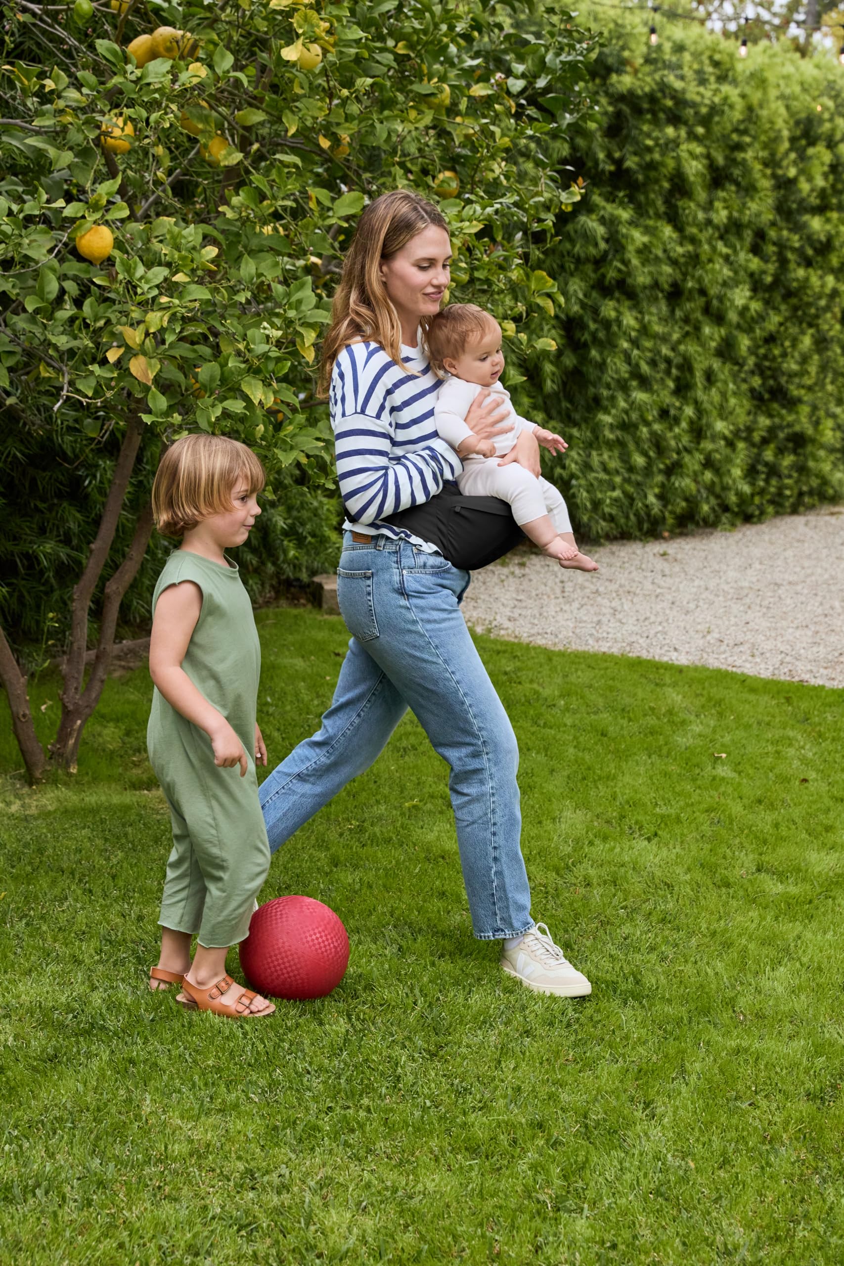 Ergobaby Portabebés ergonómico para levantar cadera con Ergobaby Portabebés ergonómico para levantar cadera con