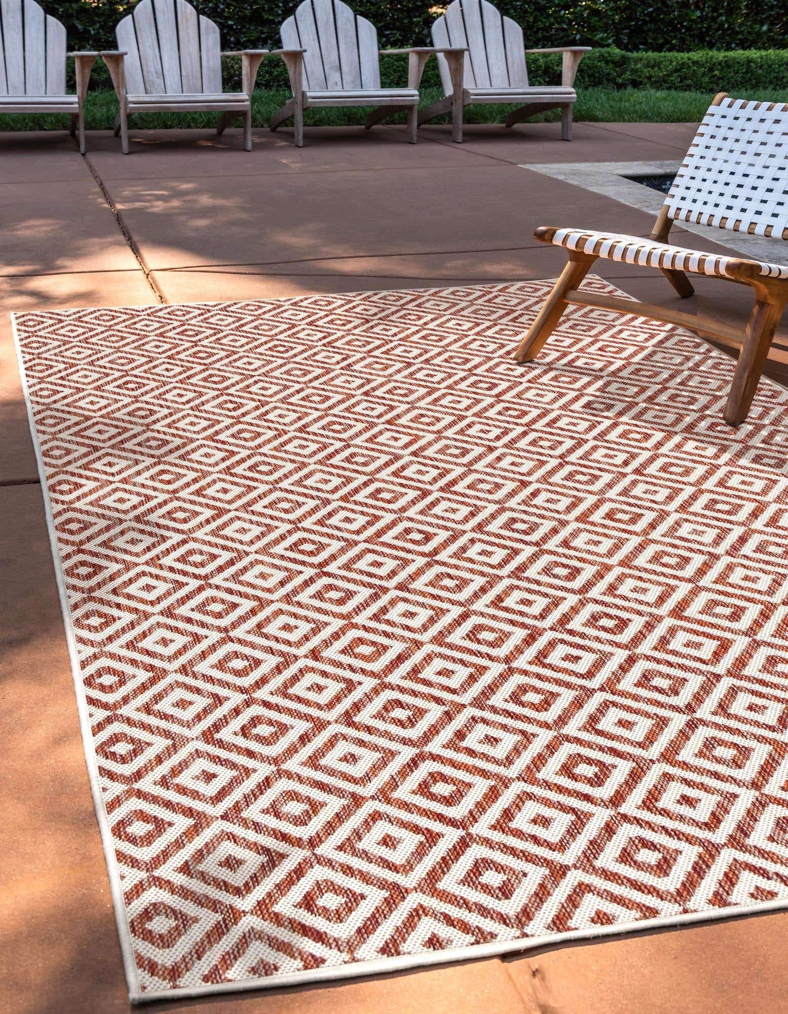 Unique Loom Outdoor Collection Area Rug - Costa Rica (7' 1" x 10' Rectangle, Rust Red/ Ivory)