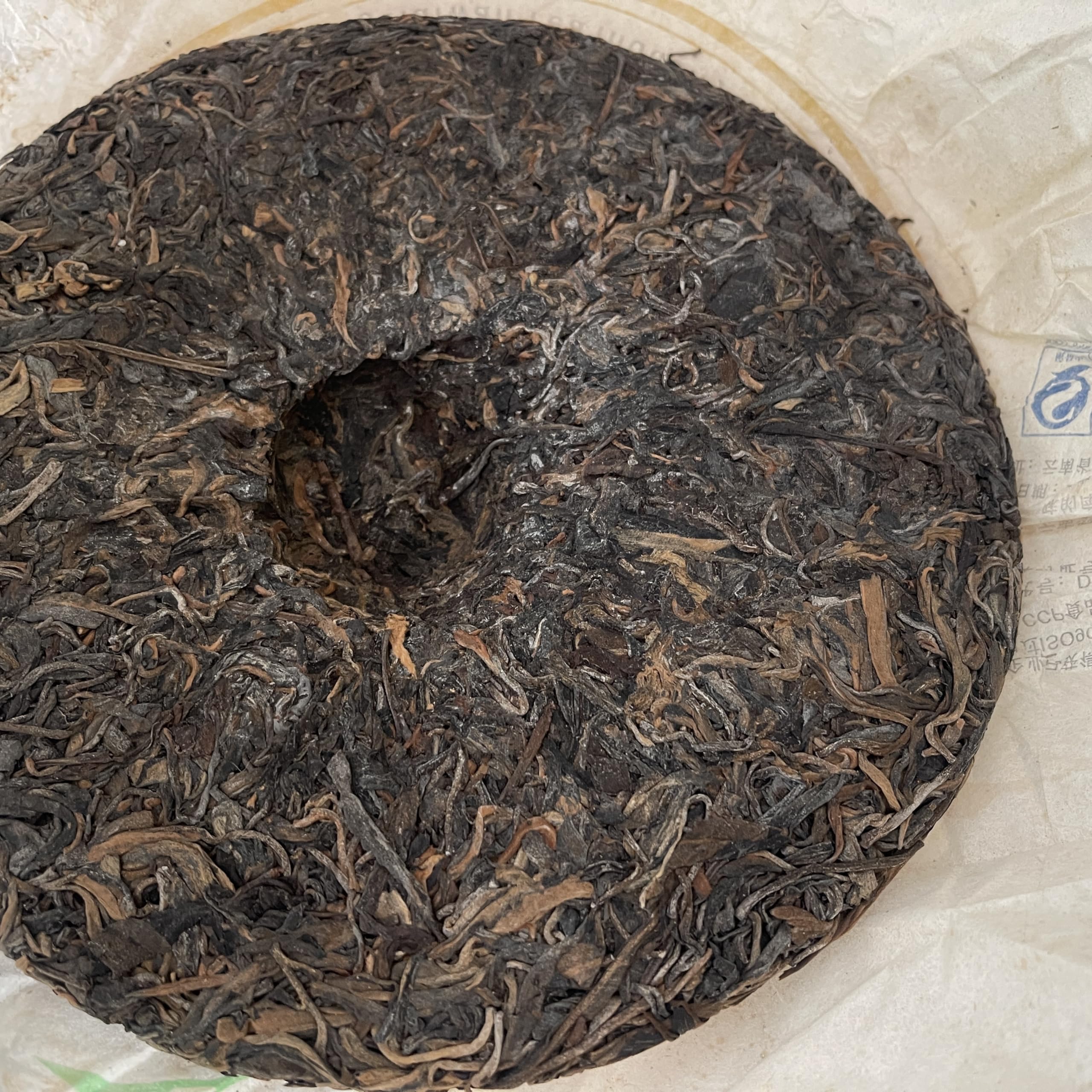 Old Comrade 2007 Deep Mountain Ancient Tree Raw Pu-Erh Tea Cake – 500g Aged Sheng Puerh