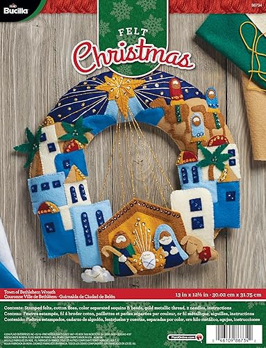 Bucilla Corona con apliques de fieltro, Ciudad de Belén, tamaño 13 x 12.5 pulgadas, azul, marrón, gris