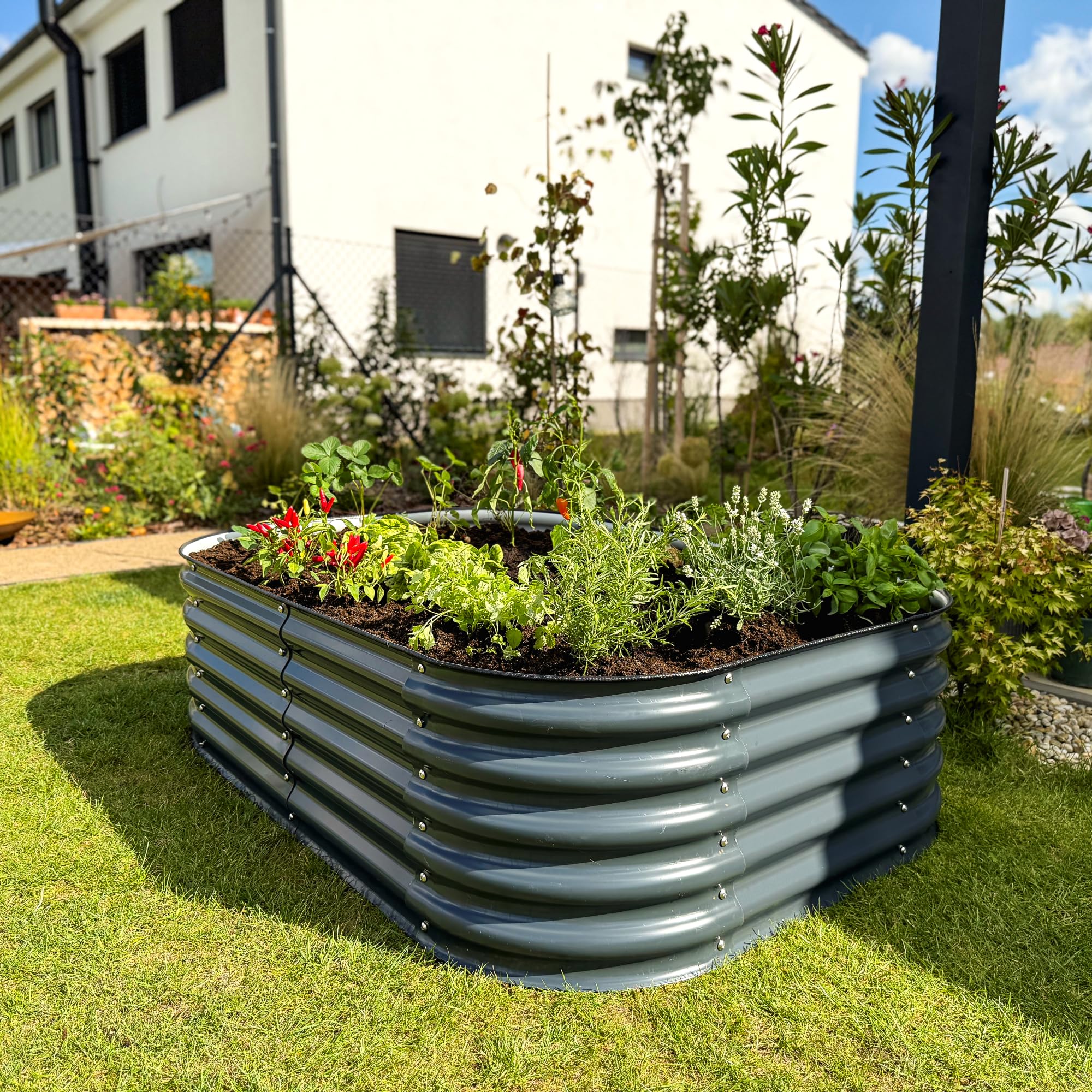 UNIGARDIA Hochbeet aus Metall 200x60x43 cm - Modulares 6-in-1 Hochbeete-Kit - Rostfreie Hochbeete für Garten aus Premium Zn-Al-Mg Stahl - Min. 20 Jahre Lebensdauer - 43 cm Hoch Gemüsebeet, Anthrazit