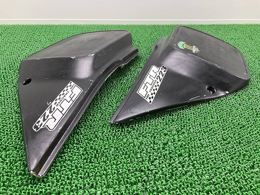 Amazon | FTR223 サイドカバー 左右 83500/83600 ホンダ 純正