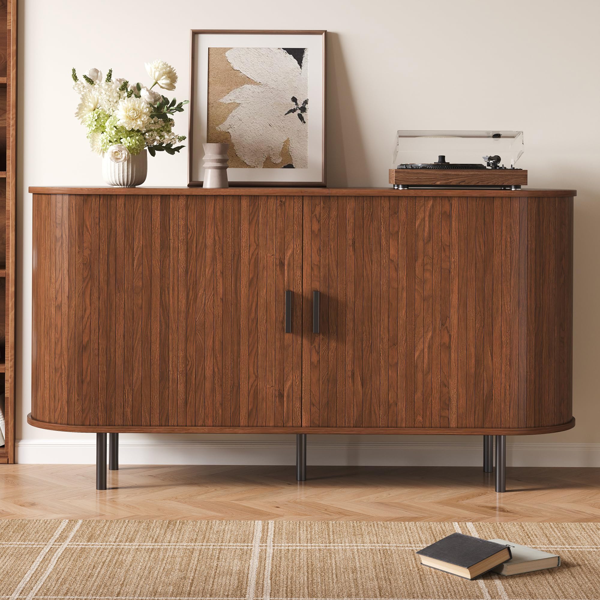Credenza in legno di noce con 2 ante scorrevoli e scanalature verticali in rilievo, 140 x 40 x 75 cm, mobile porta TV, armadietto portaoggetti per soggiorno e corridoio elegante