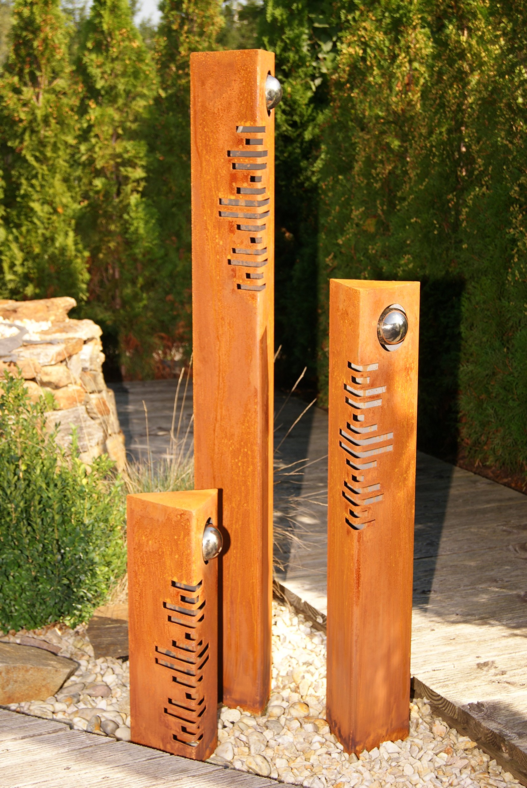 Säulenset Modern Säulen Set Edelrost mit Edelstahl - Kugeln Rost Garten Dekoration Stele