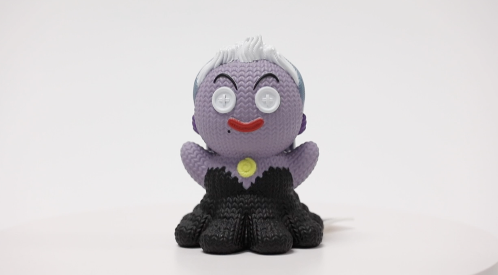 Amazon.com: Handmade by Robots Ursula Full Size Vinyl Figure