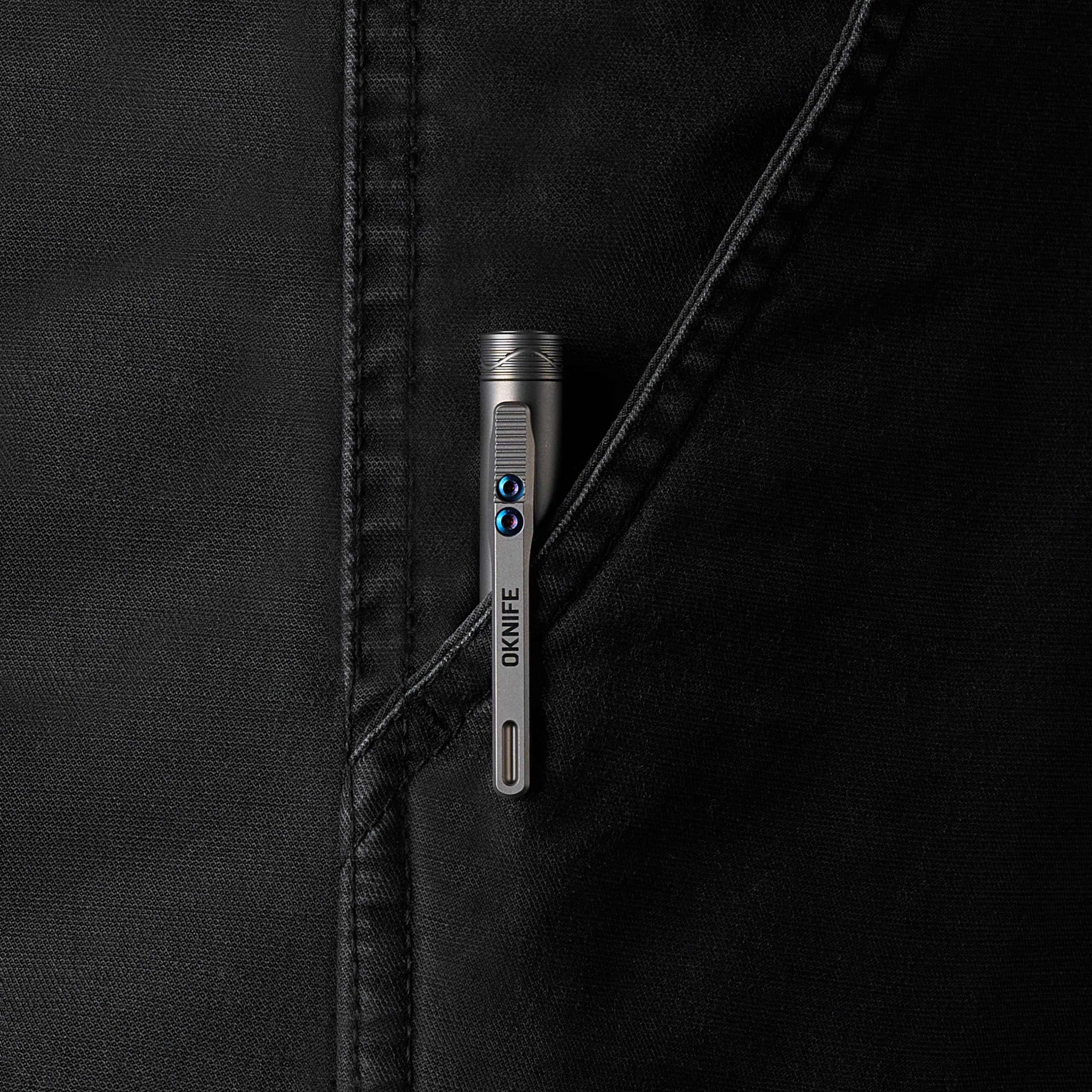 OKNIFE B1 Ti Titan EDC Kugelschreiber mit Clip 2 Minen Büro Arbeit | Leichter Titan Stift mit praktischem Betätigungsmechanismus, 2 Minen für Büro und Arbeit,Taschenkugelschreiber