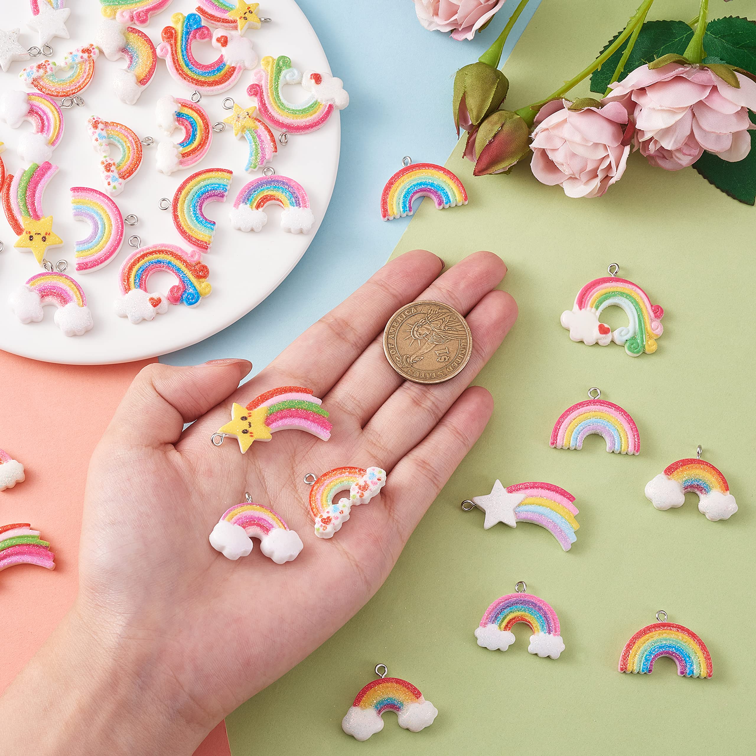 36 ciondoli arcobaleno a forma di nuvola arcobaleno in resina a forma mista per gioielli, collane, orecchini e artigianato