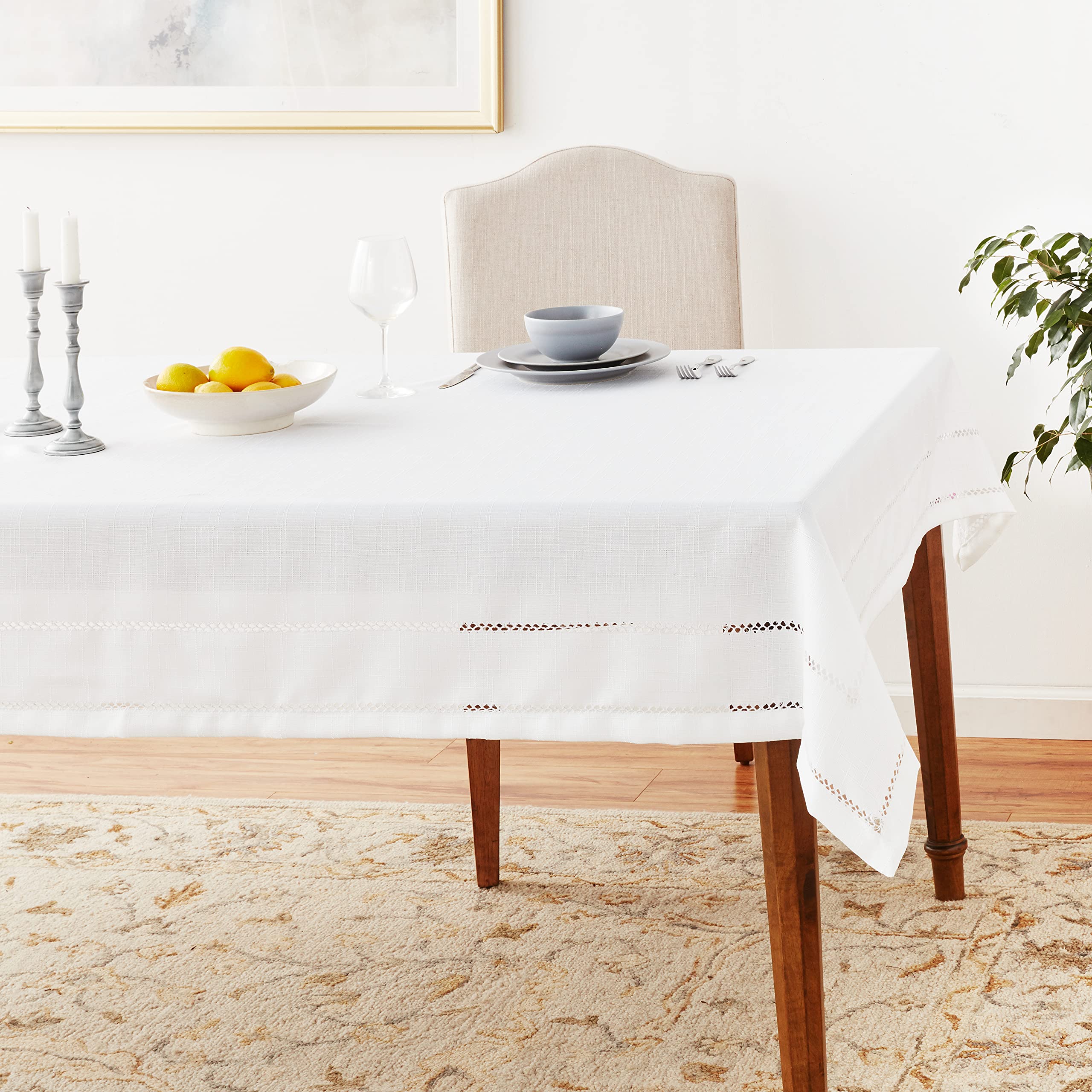 Nappe Table Ovale Luxueuse en Dentelle Brodée – Les Nappes