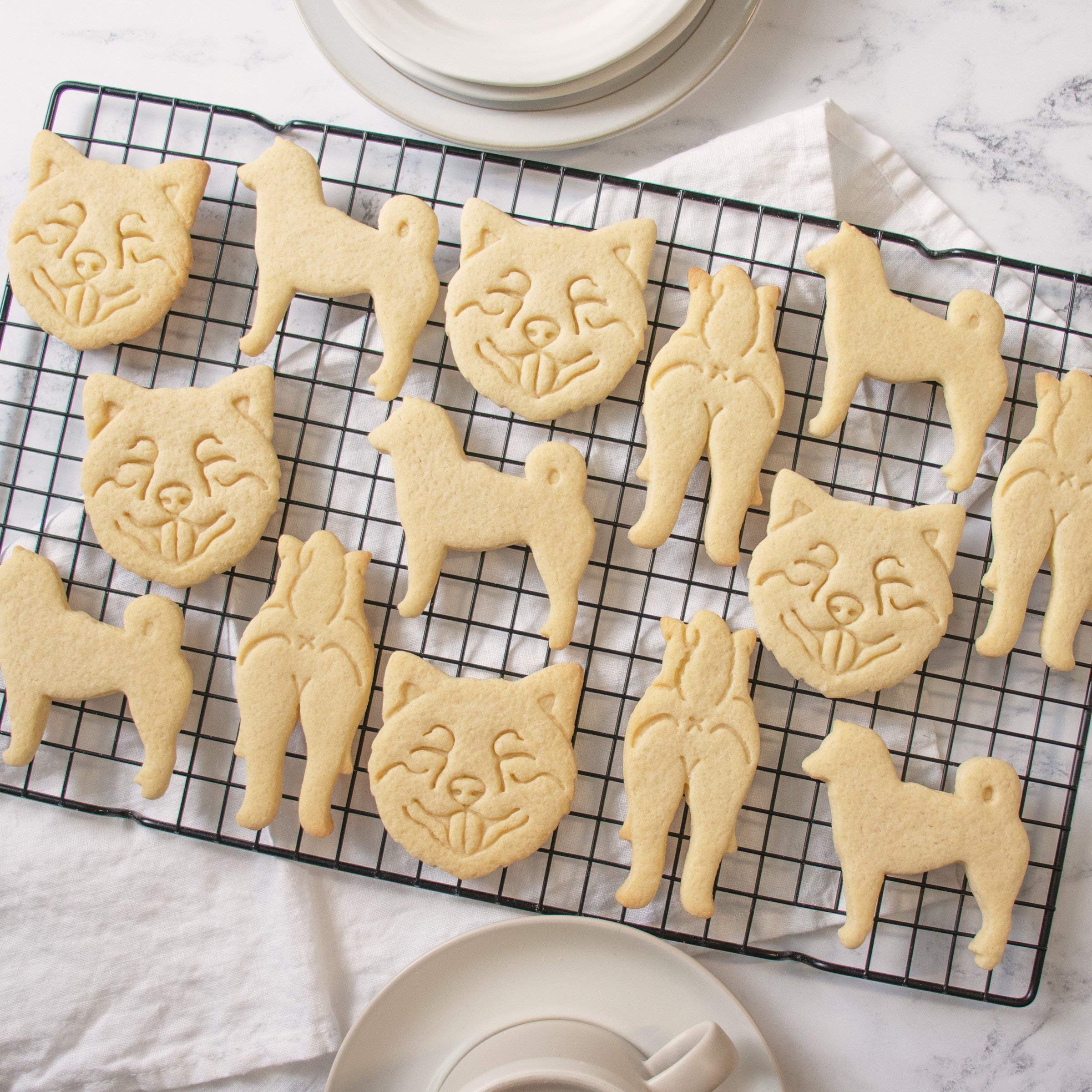 Amazon | BAKERLOGY 柴犬のクッキー型3個セット（デザイン：シルエット