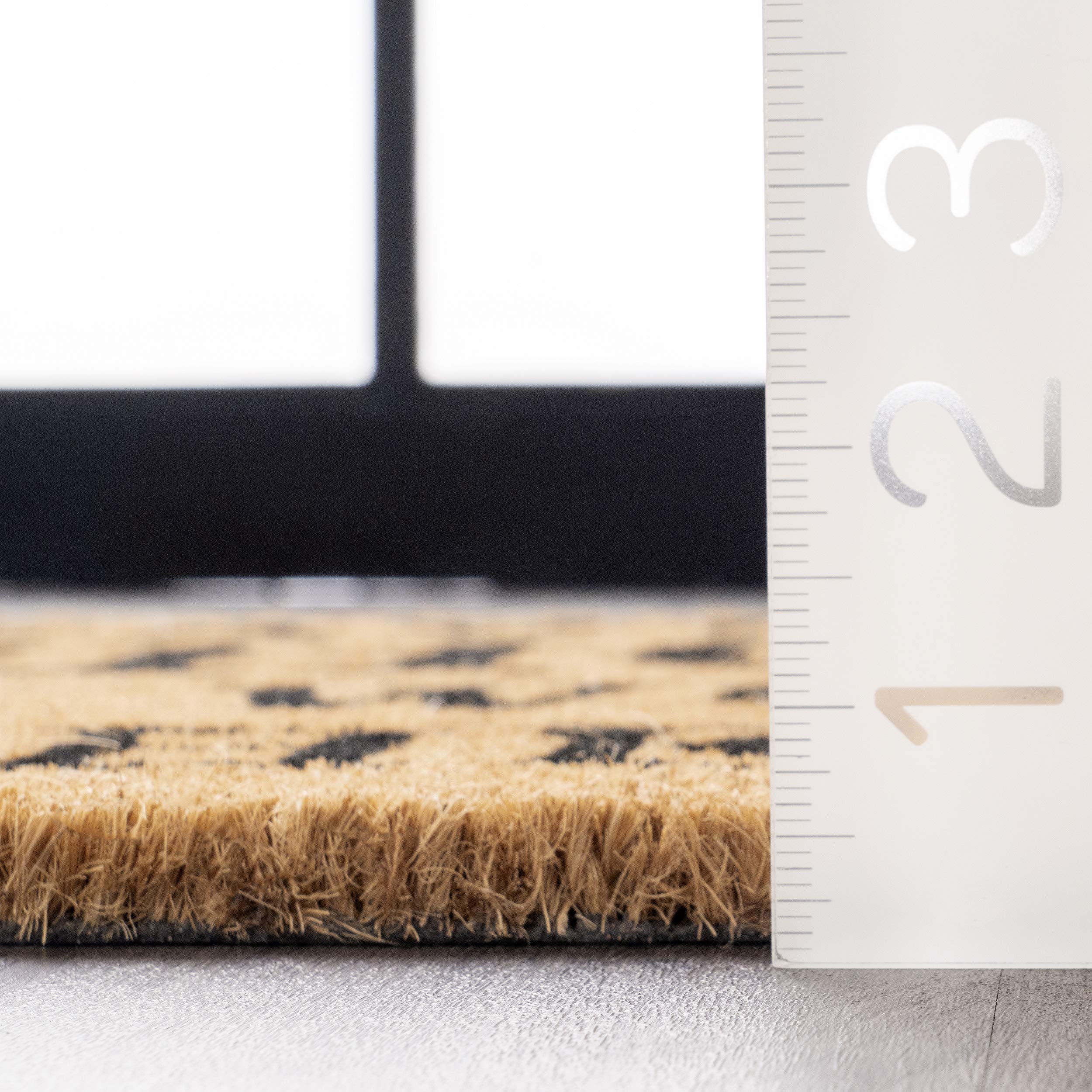 nuLOOM Paillasson en Fibre de Coco avec Inscription « Leave Your Shoes and Worrie » Naturel 40 x 70 cm
